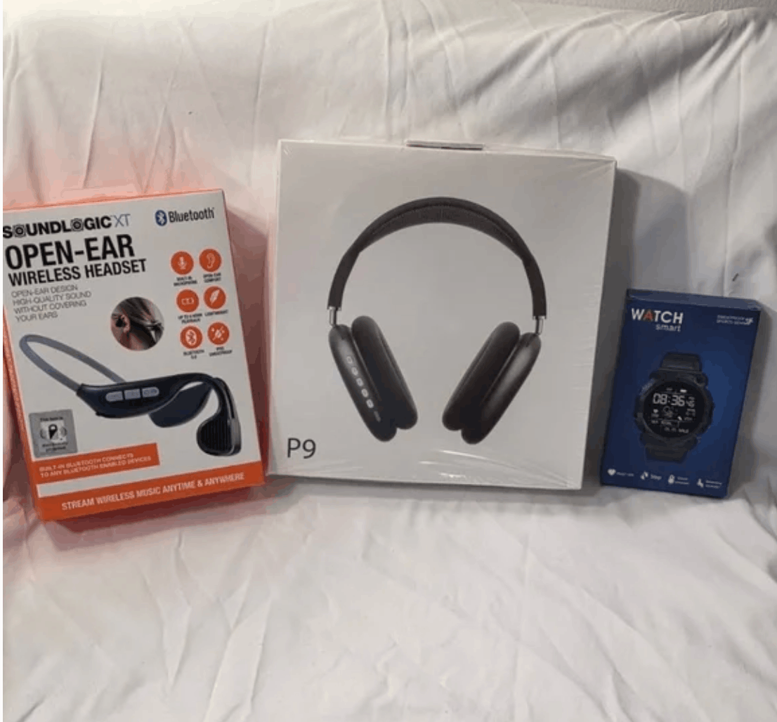 Other BUNDLE (BLACK P9 Headphones + SoundLogic + Black Watch) Size ONE SIZE - 1 Preview