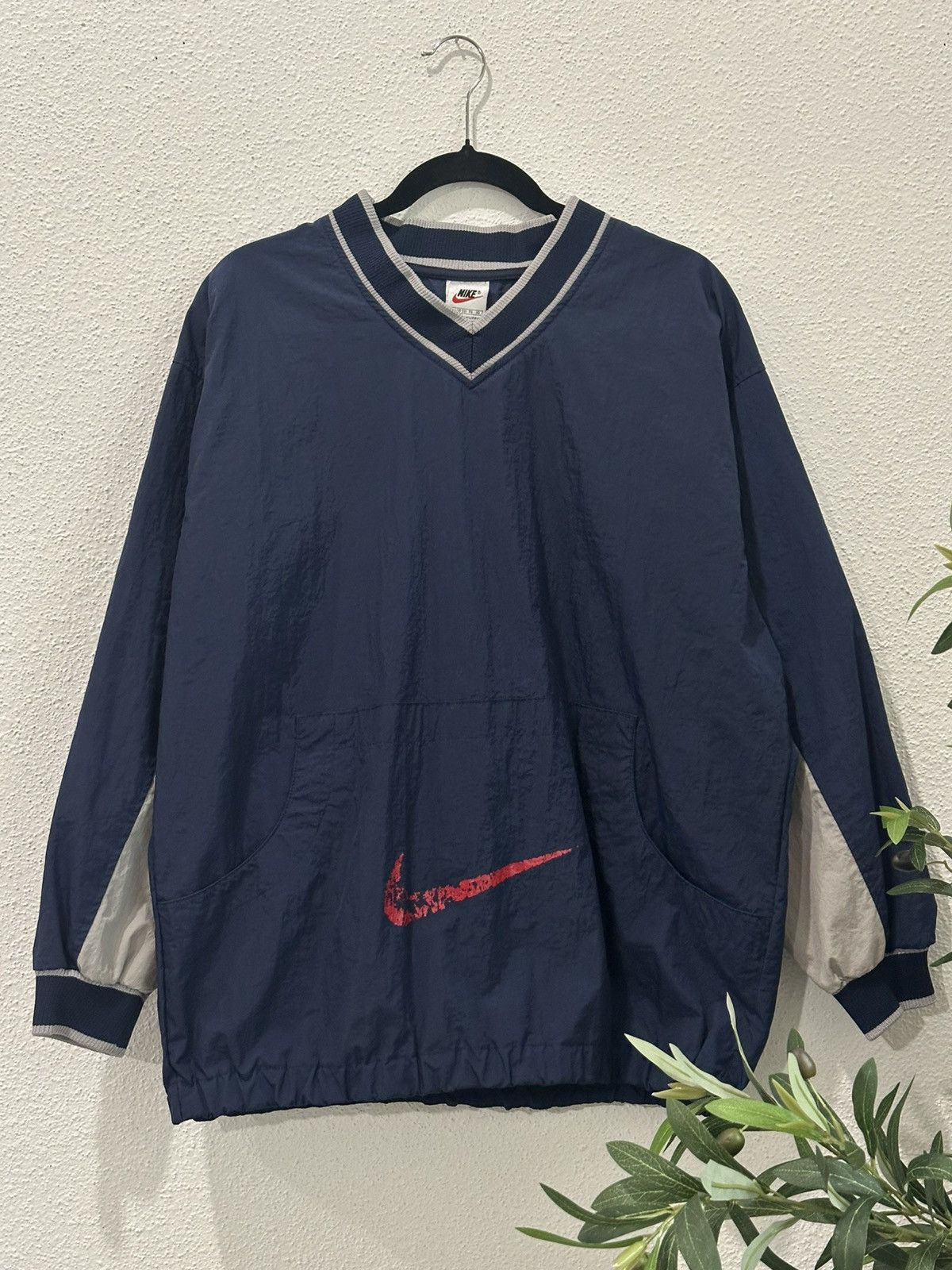 Nike Vintage 90s Nike Navy Blue Gray & Red Swoosh Windbreaker XL Size US XL / EU 56 / 4 - 3 Thumbnail