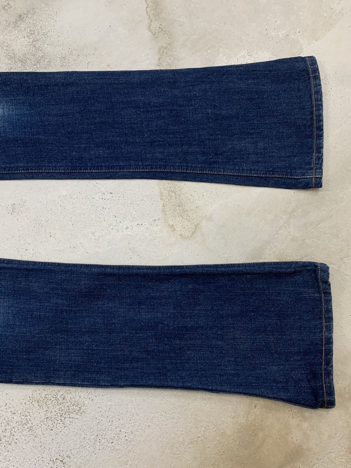 Le Grande Bleu (L.G.B.) Le Grand Bleu Flare Dark Denim Whisker Maniac Corp Size US 28 / EU 44 - 4 Thumbnail