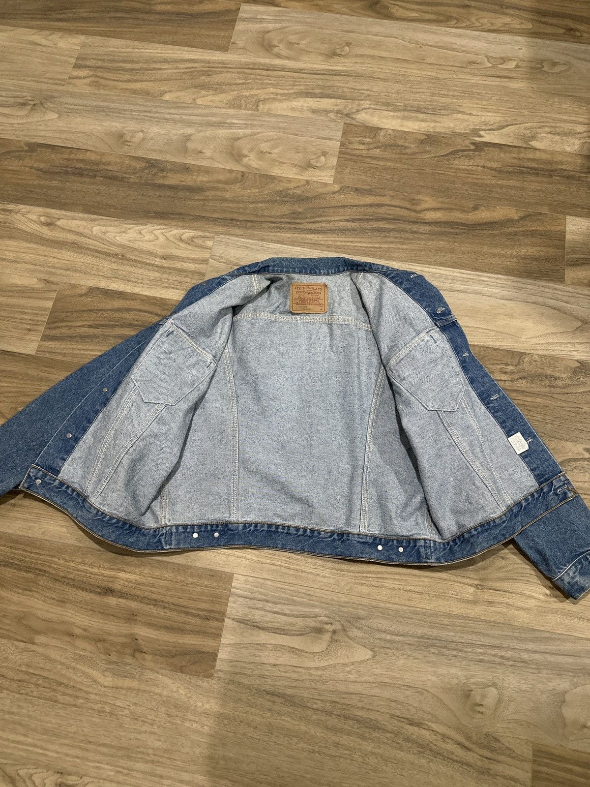 Levi's × Levi's Vintage Clothing × Vintage Vintage Levi’s 75505-0212 Denim Jacket – Near New - Size 46 Size US S / EU 44-46 / 1 - 7 Thumbnail