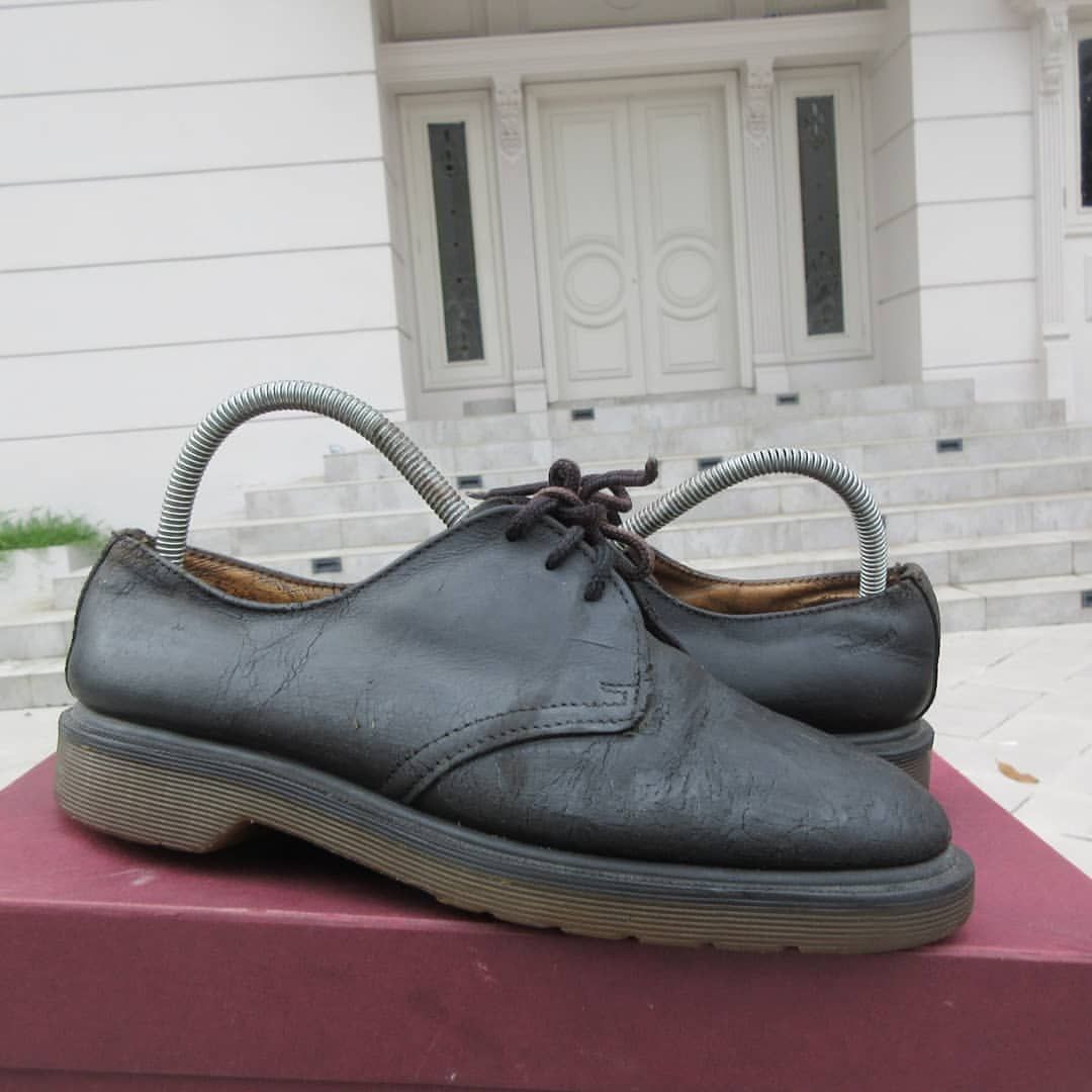 Dr. Martens × Other UK × Vintage Vintage Dr Martens pw vintage Classic black leather 1461 3 Size US 7 / EU 40 - 5 Thumbnail
