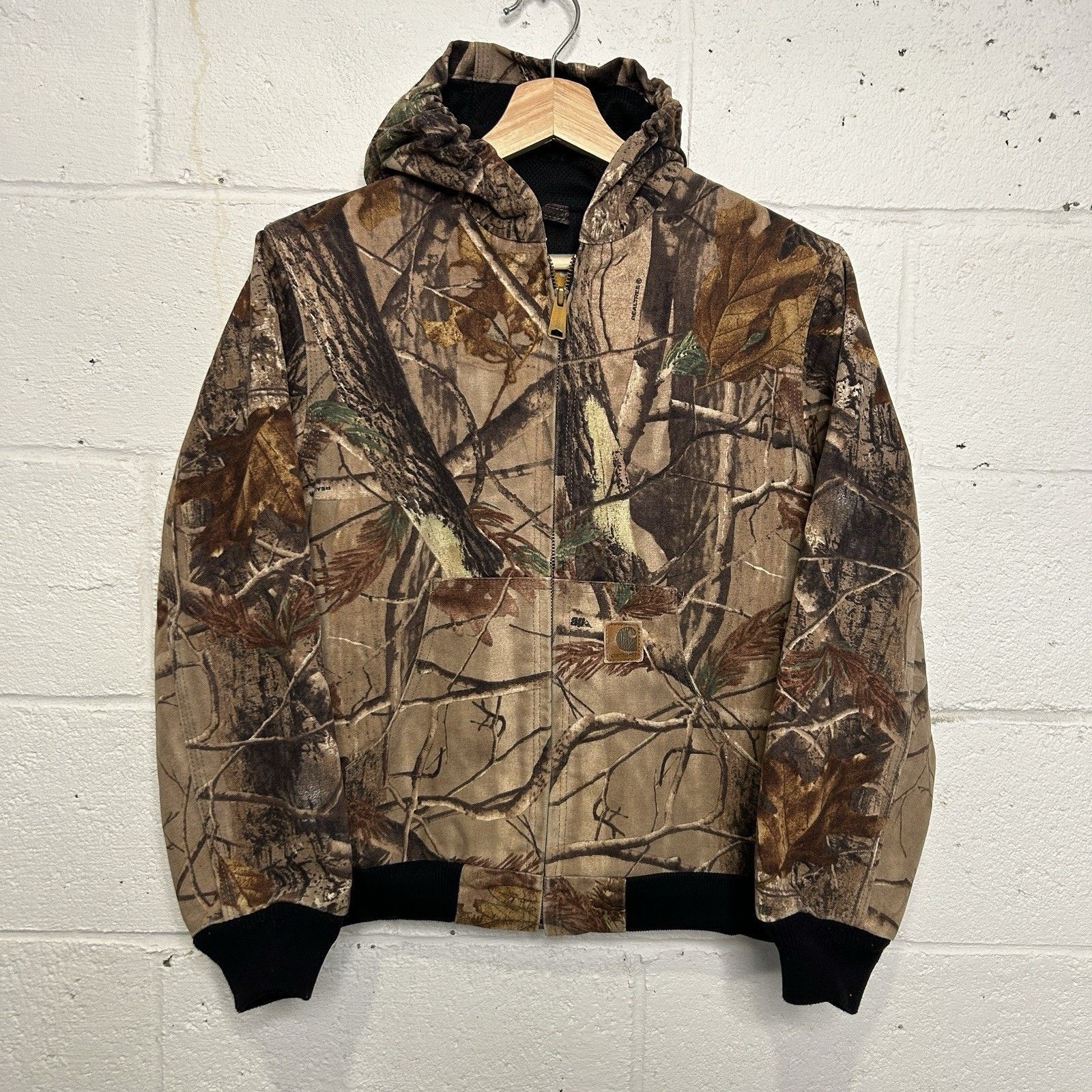 Carhartt Vintage Carhartt Realtree Thermal-Lined Active Jacket “Camo” Size XS / US 0-2 / IT 36-38 - 1 Thumbnail