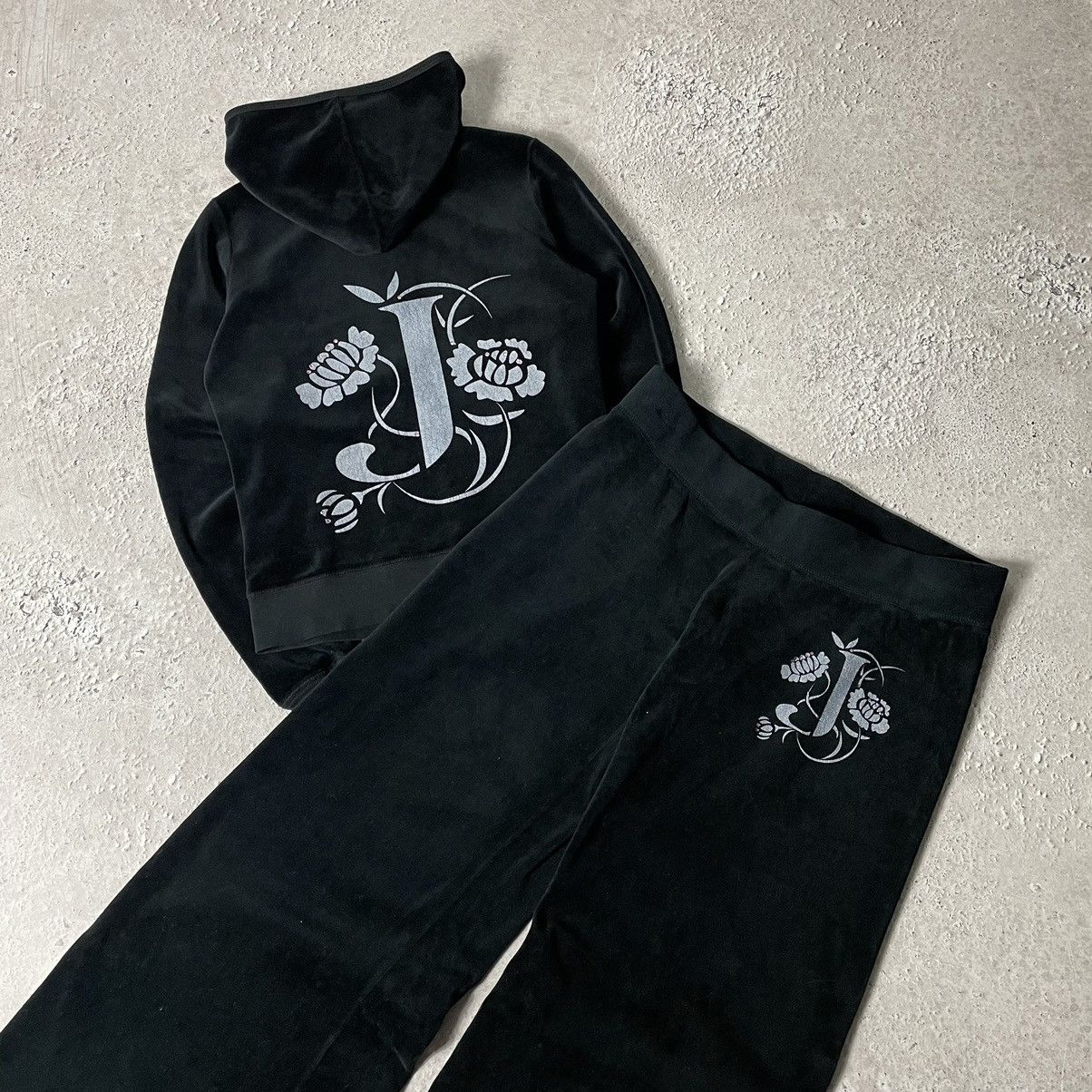 T26 Juicy Couture ロンT ブラック S 古着 Juicy couture and ロンT