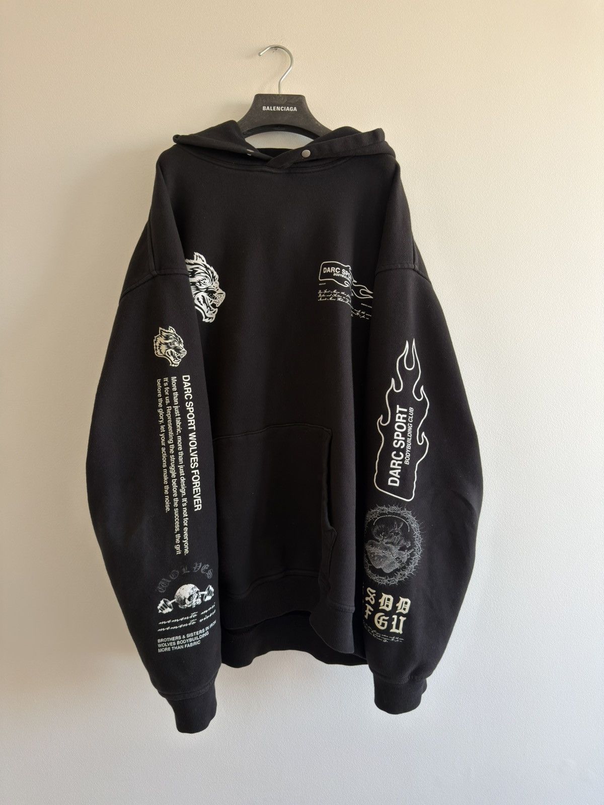 Darc Sport *RARE* Darc Sport Memento Mori NFGU Bodybuilding club hoodie Size US XL / EU 56 / 4 - 2 Thumbnail