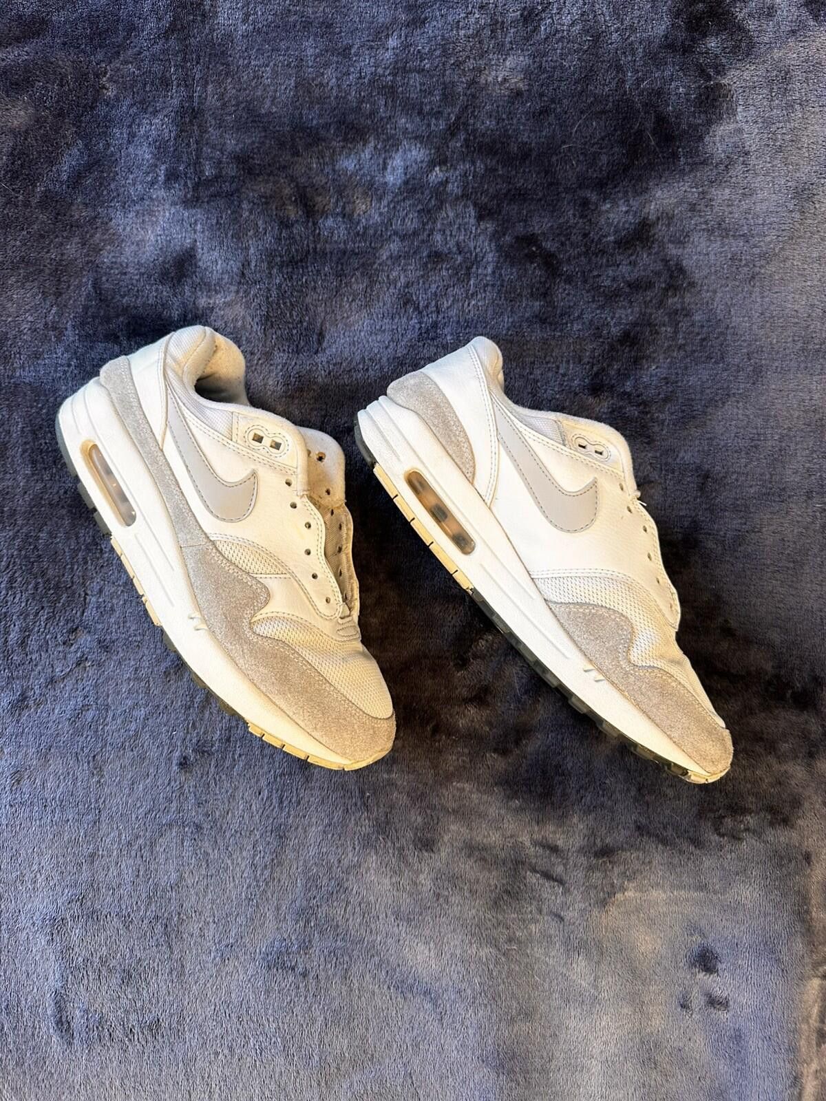Nike Nike Air Max 1 Low Pure Platinum White 2019 M8/W9.5 Size US 8 / EU 41 - 1 Thumbnail
