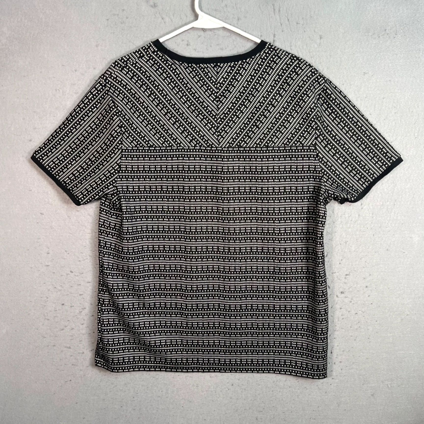 River Island VINTAGE River Island Shirt Men Adult Large Black White Check Pattern Crew Neck Short Sleeve T-Shirt Size US L / EU 52-54 / 3 - 2 Thumbnail