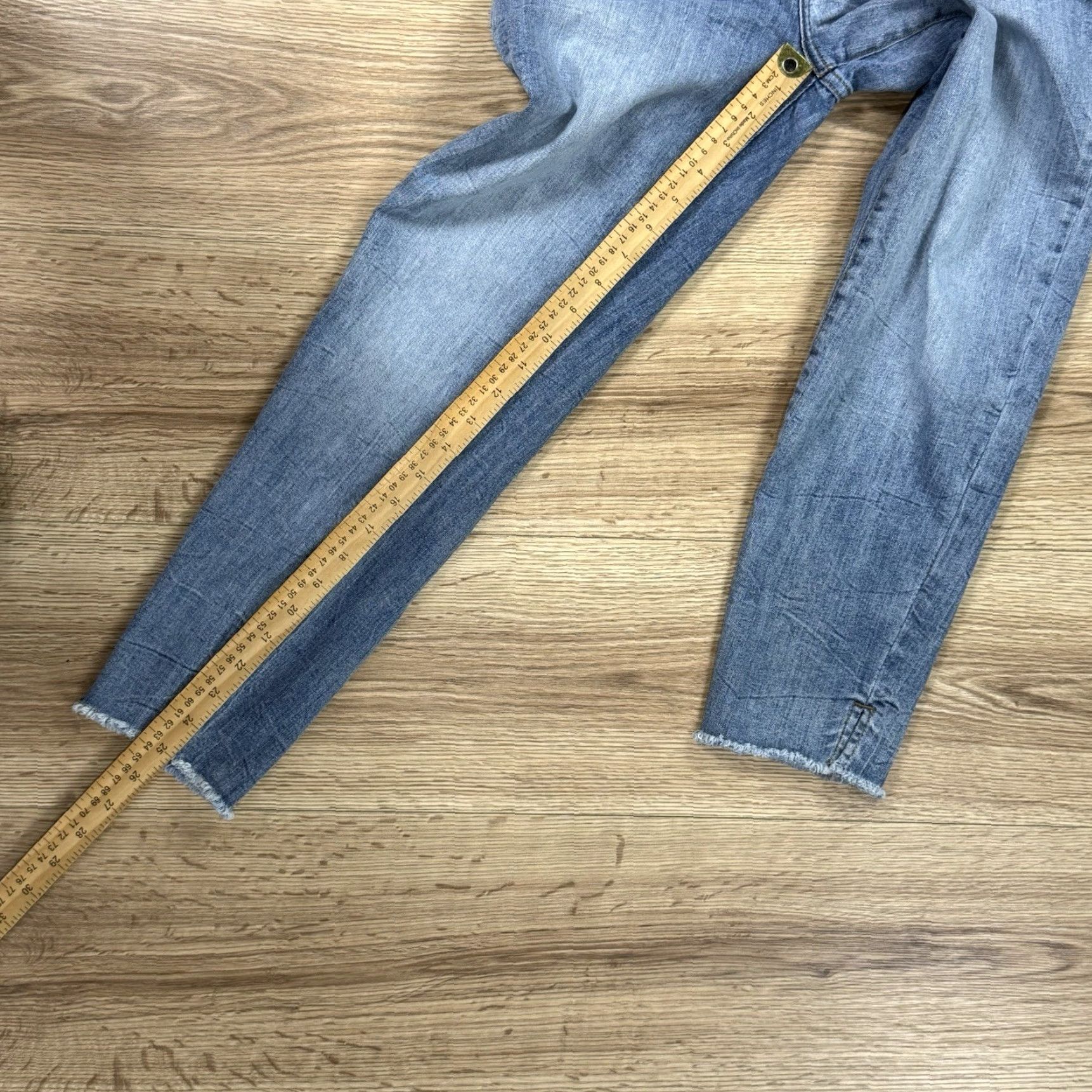 Vintage VINTAGE Kensie Jeans Effortless Skinny Crop Jeans 29 Blue Distressed Womens Size 29" - 7 Thumbnail