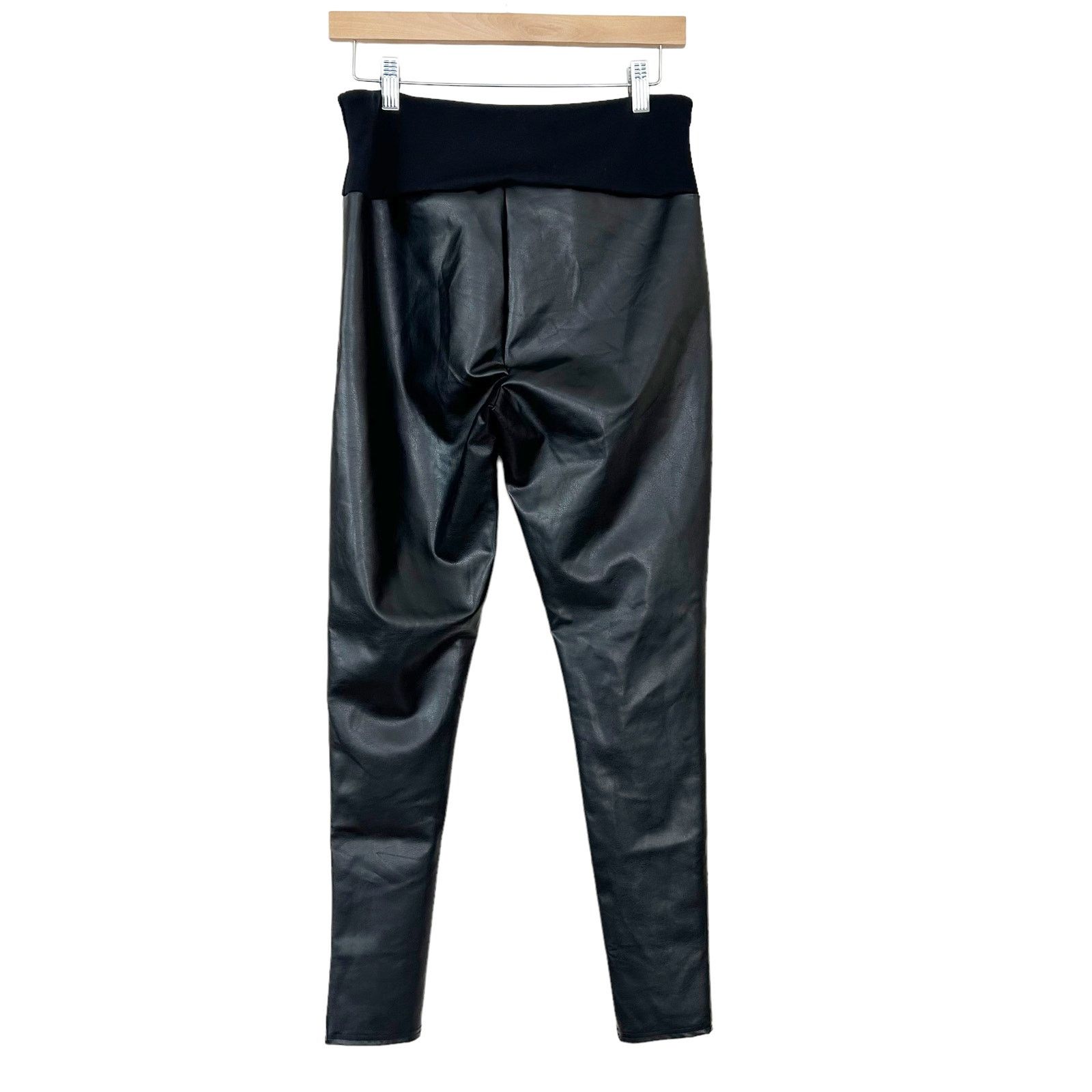 Spanx Assets by Spanx Black Faux Leather Leggings Sz XL Size 34" / US 12 / IT 48 - 3 Thumbnail