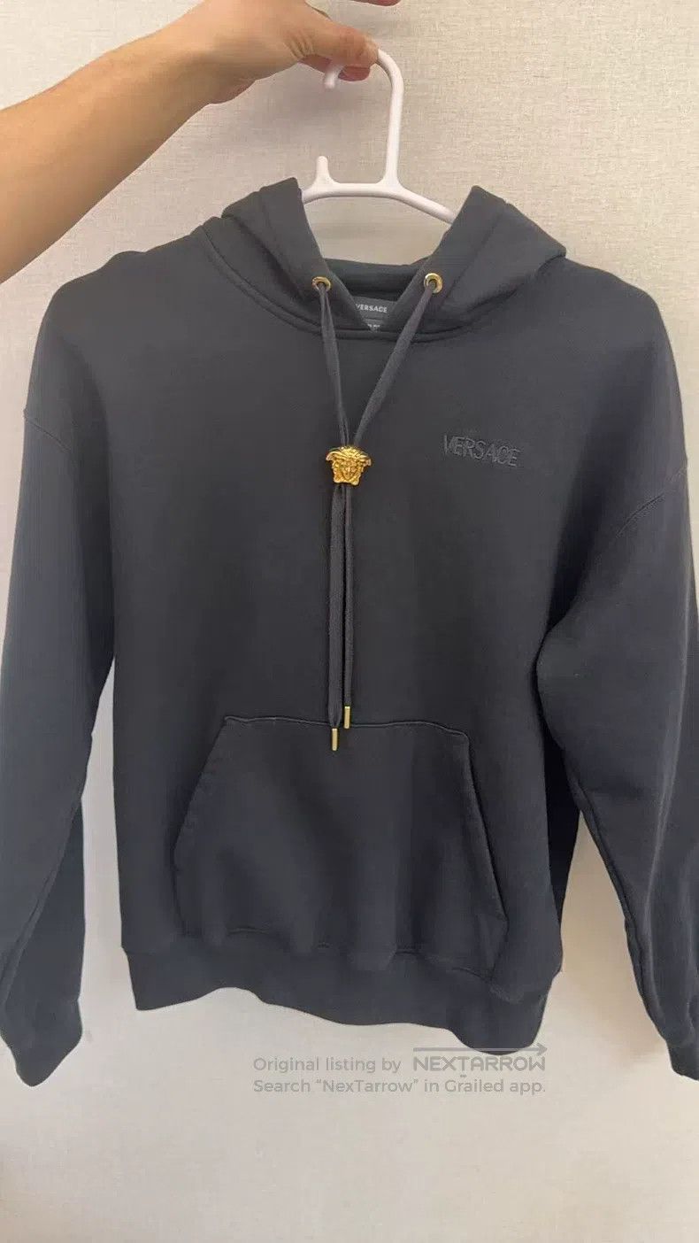 Versace Versace Black hooded sweatshirt Size US M / EU 48-50 / 2 - 1 Thumbnail