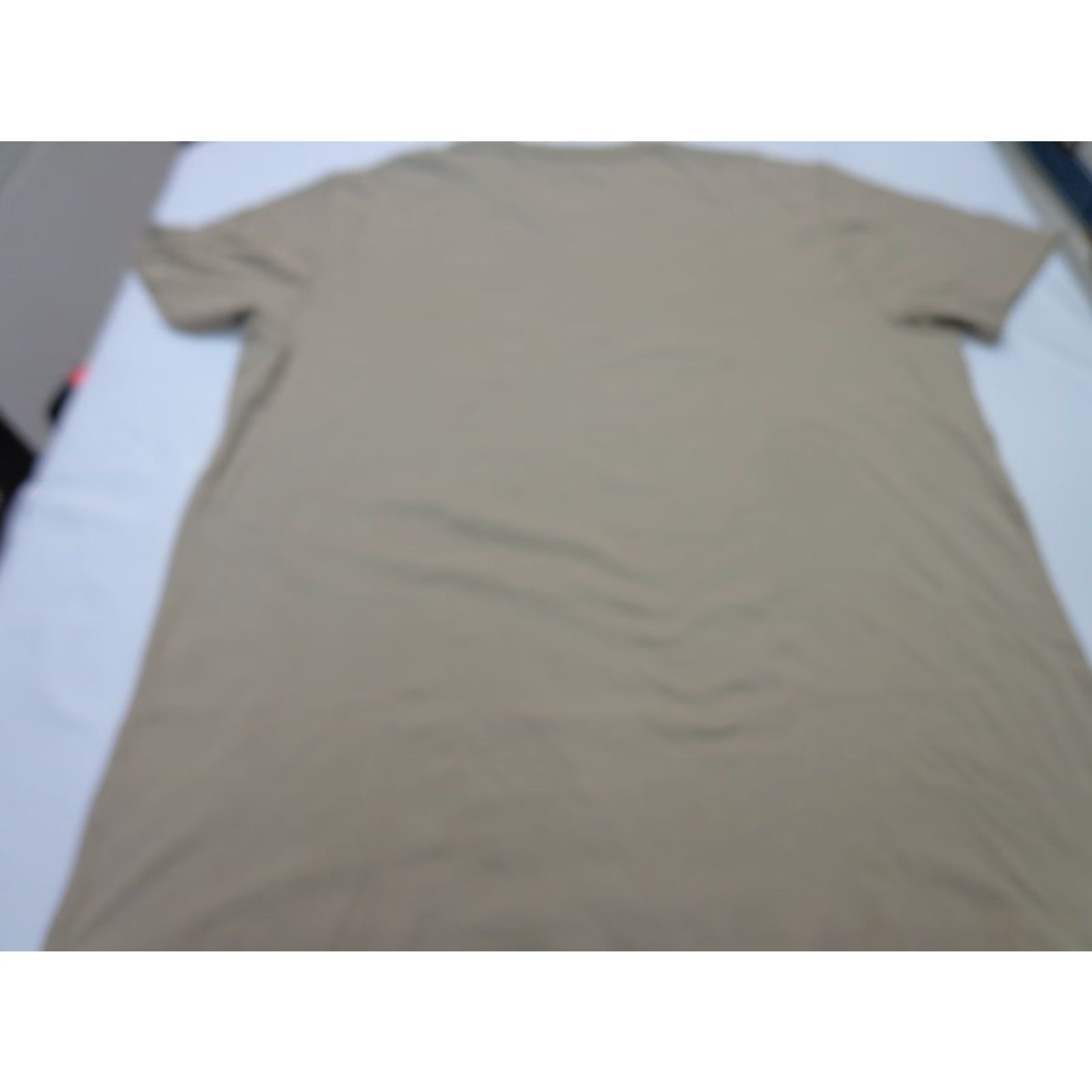 Lee LEE Jeans World Tour Distressed Graphic T-Shirt Brown XL Men Short Sleeve, Vintage Music 90s 80s USA, NEW Size US XL / EU 56 / 4 - 7 Thumbnail