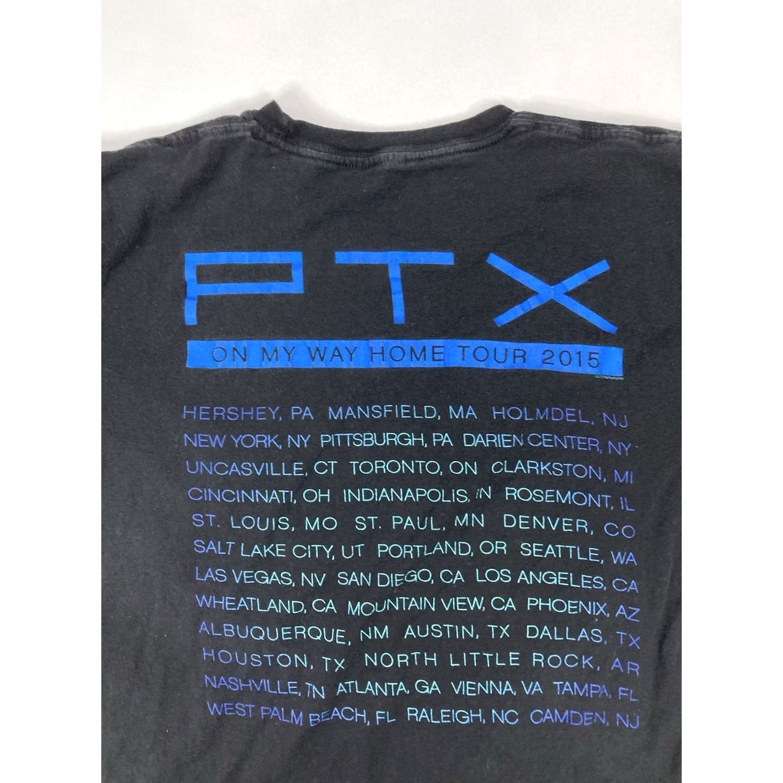 Tultex VINTAGE PTX On My Way Home Tour 2015 Graphic T-shirt Men Medium Black Short Sleeve Music Shirt Mens Size US M / EU 48-50 / 2 - 4 Thumbnail