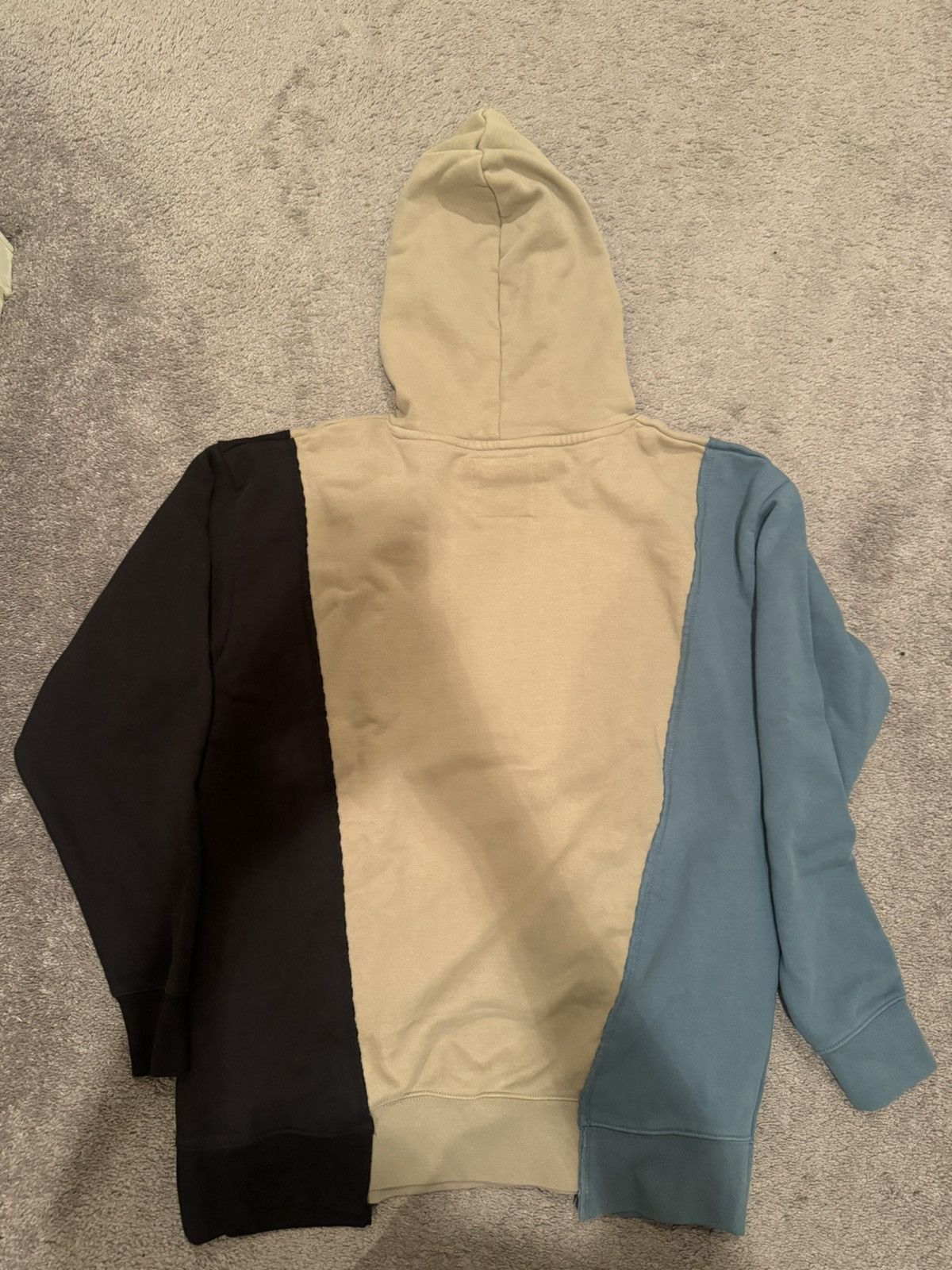 Market Market Designer Panel Hoodie Wave Size US L / EU 52-54 / 3 - 2 Thumbnail