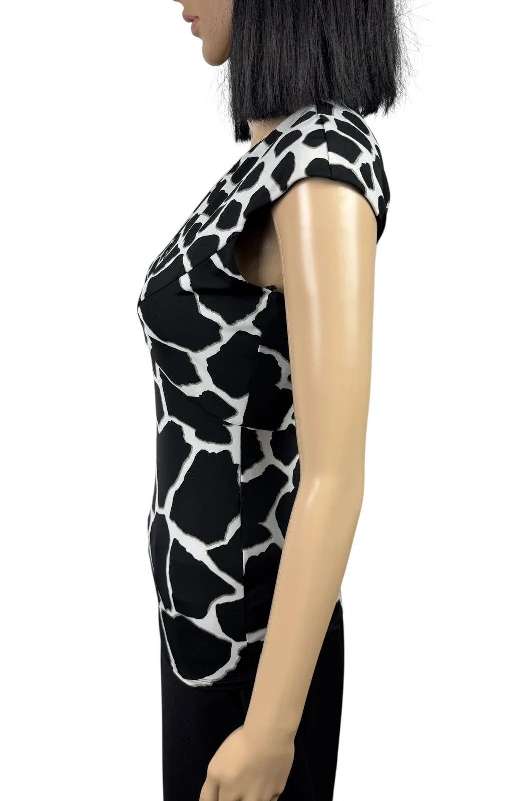 Roberto Cavalli Roberto Cavalli Sleeveless Blouse Printed size 38 Size XS / US 0-2 / IT 36-38 - 5 Thumbnail