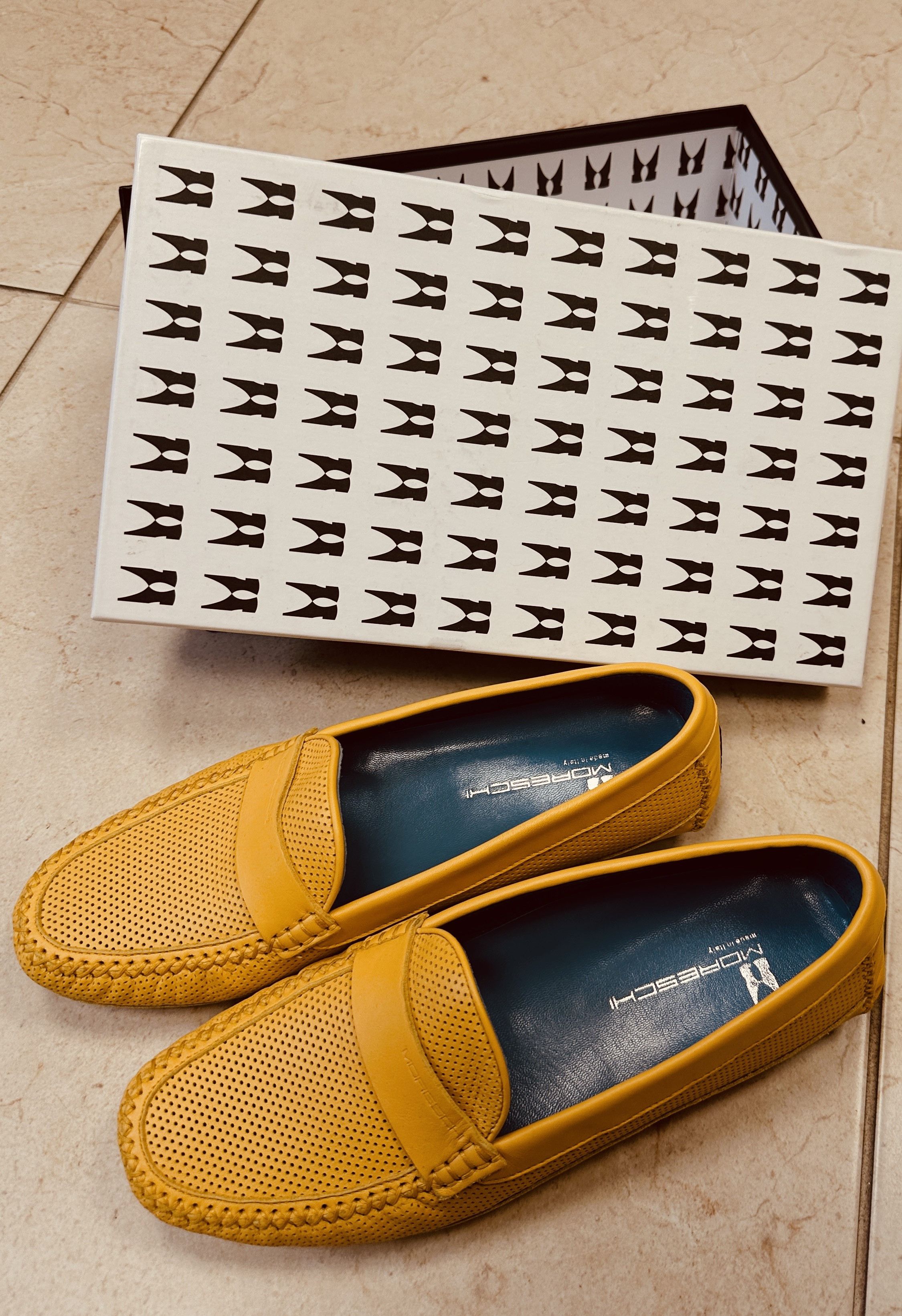 Moreschi Mocassini Yellow Leather Size US 7 / IT 37 - 3 Thumbnail