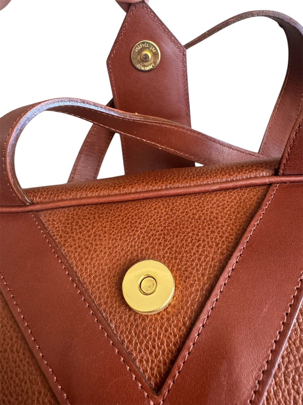 Vintage × Yves Saint Laurent Yves Saint Laurent YSL Brown Leather Handbag Size ONE SIZE - 13 Thumbnail