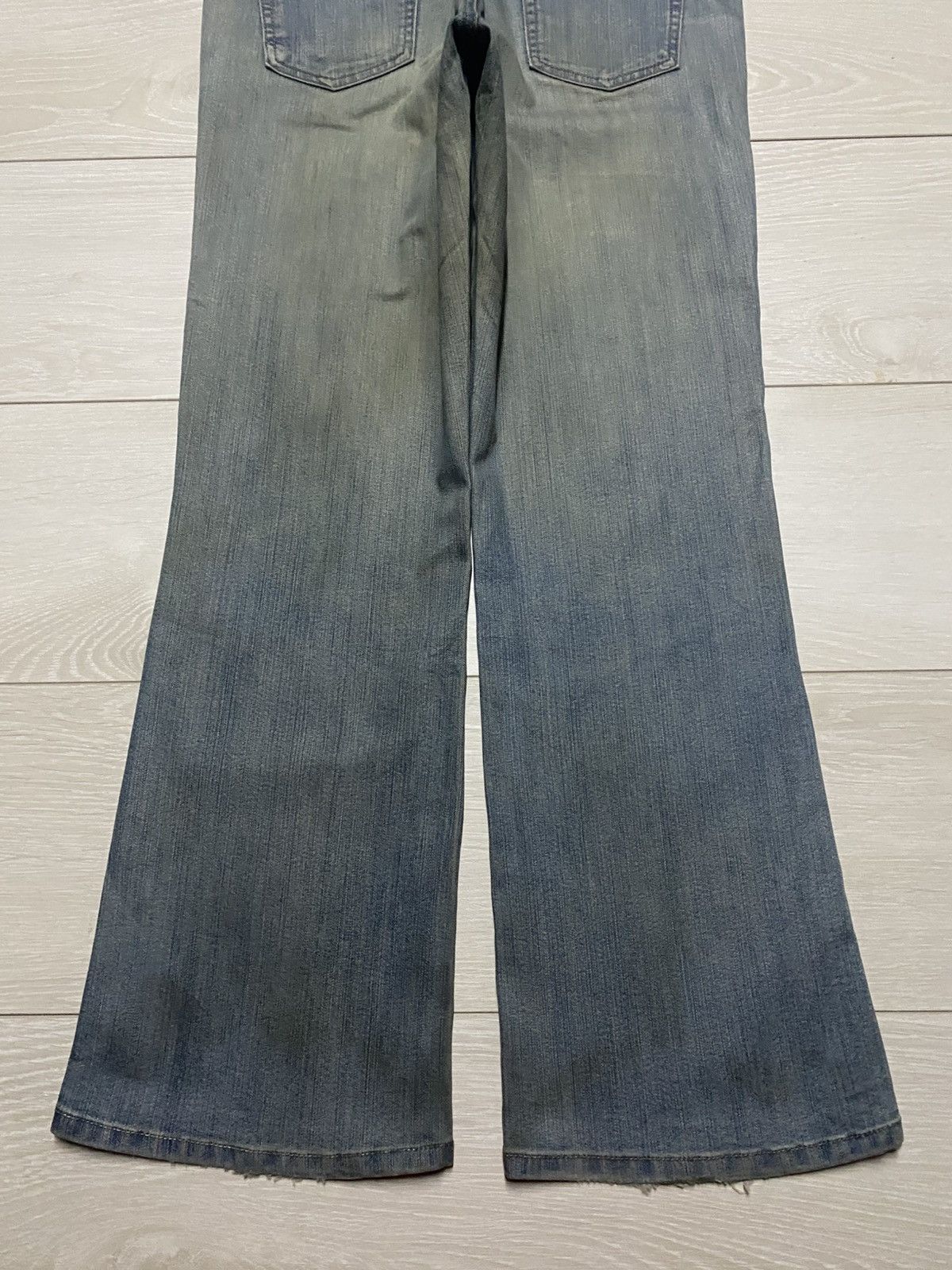 Japanese Brand Vintage Japanese Brand Crazy Mud Wash Distressed Flare Jeans Size US 30 / EU 46 - 6 Thumbnail