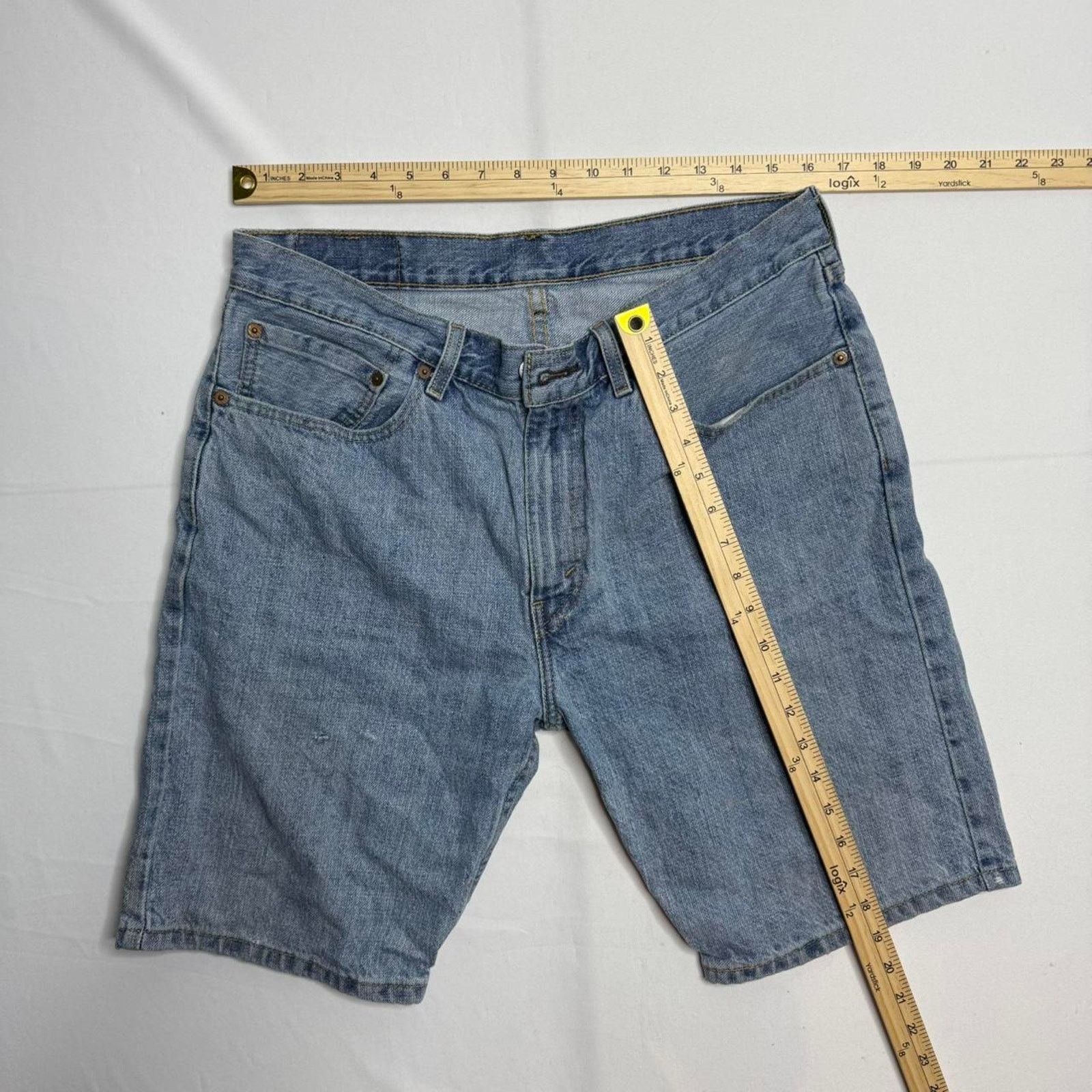 Levi's Levi’s 505 Light Wash Denim Short Size W34 Size US 34 / EU 50 - 5 Thumbnail