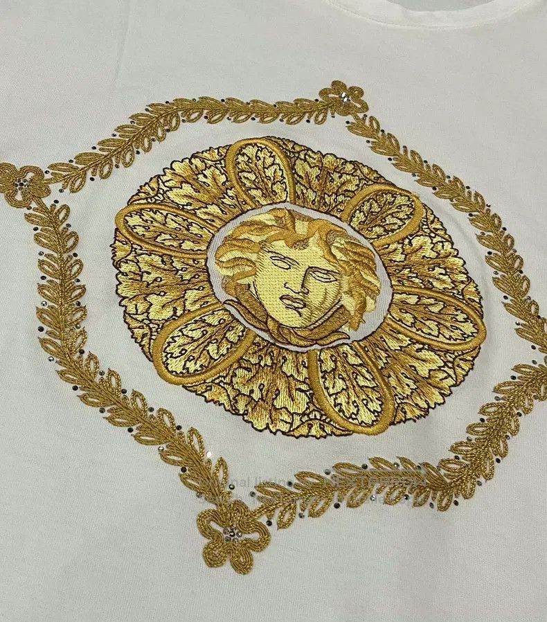 Versace Versace Heavy embroidered Medusa avatar T-shirt Size US XXL / EU 58 / 5 - 2 Thumbnail
