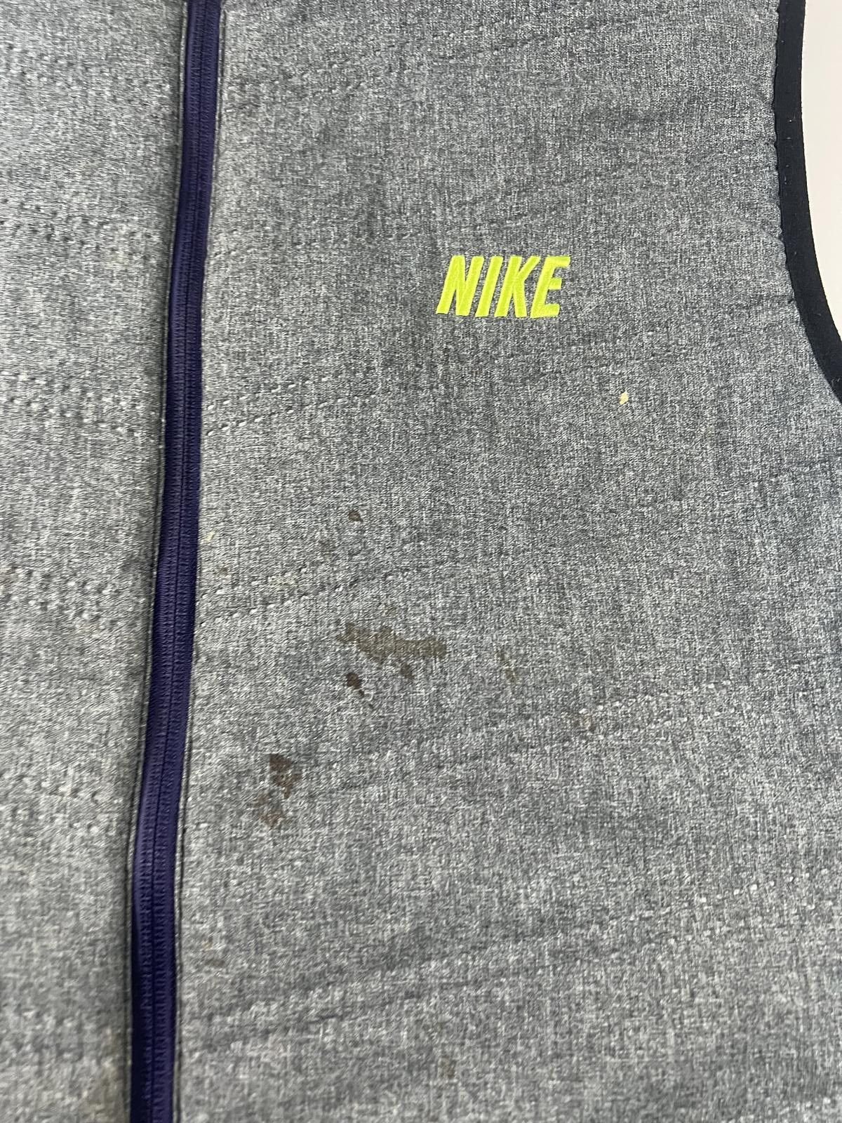 Nike Nike Men's Plaid Puffer Vest reversible Size US L / EU 52-54 / 3 - 7 Thumbnail
