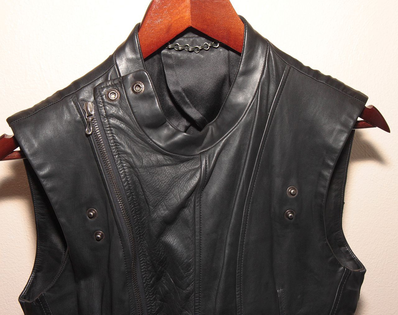 Julius ARCHIVE The Structure 06SS Leather Vest San Mateo Size US S / EU 44-46 / 1 - 4 Thumbnail