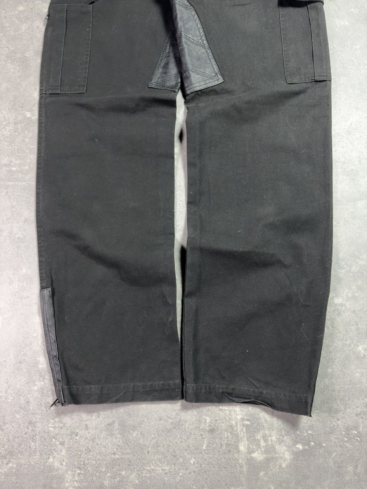 Roberto Cavalli Class Roberto Cavalli Leather Elements Cargo Denim Jeans 32 Size US 32 / EU 48 - 19 Thumbnail
