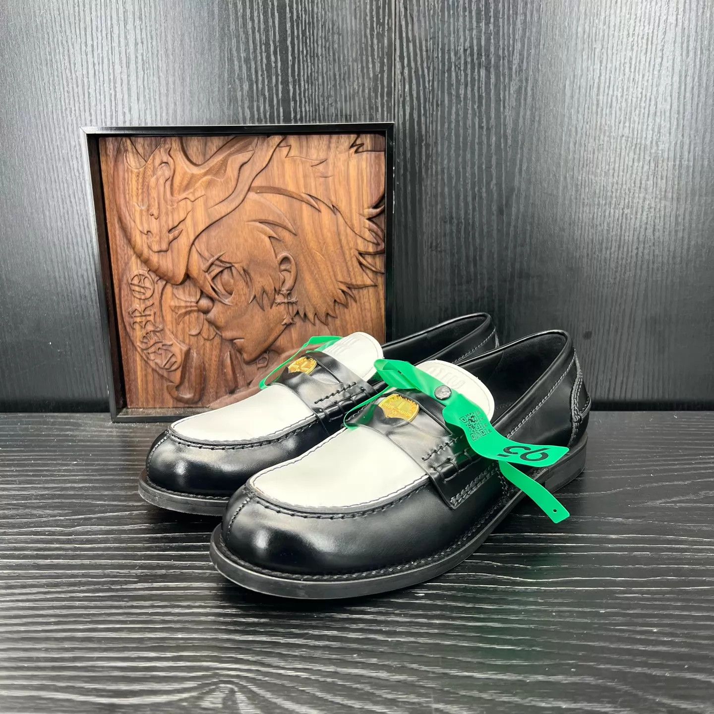 Miu Miu MIU MIU Penny Black & White Gold Women's 38 Like New Size US 7.5 / IT 37.5 - 1 Thumbnail