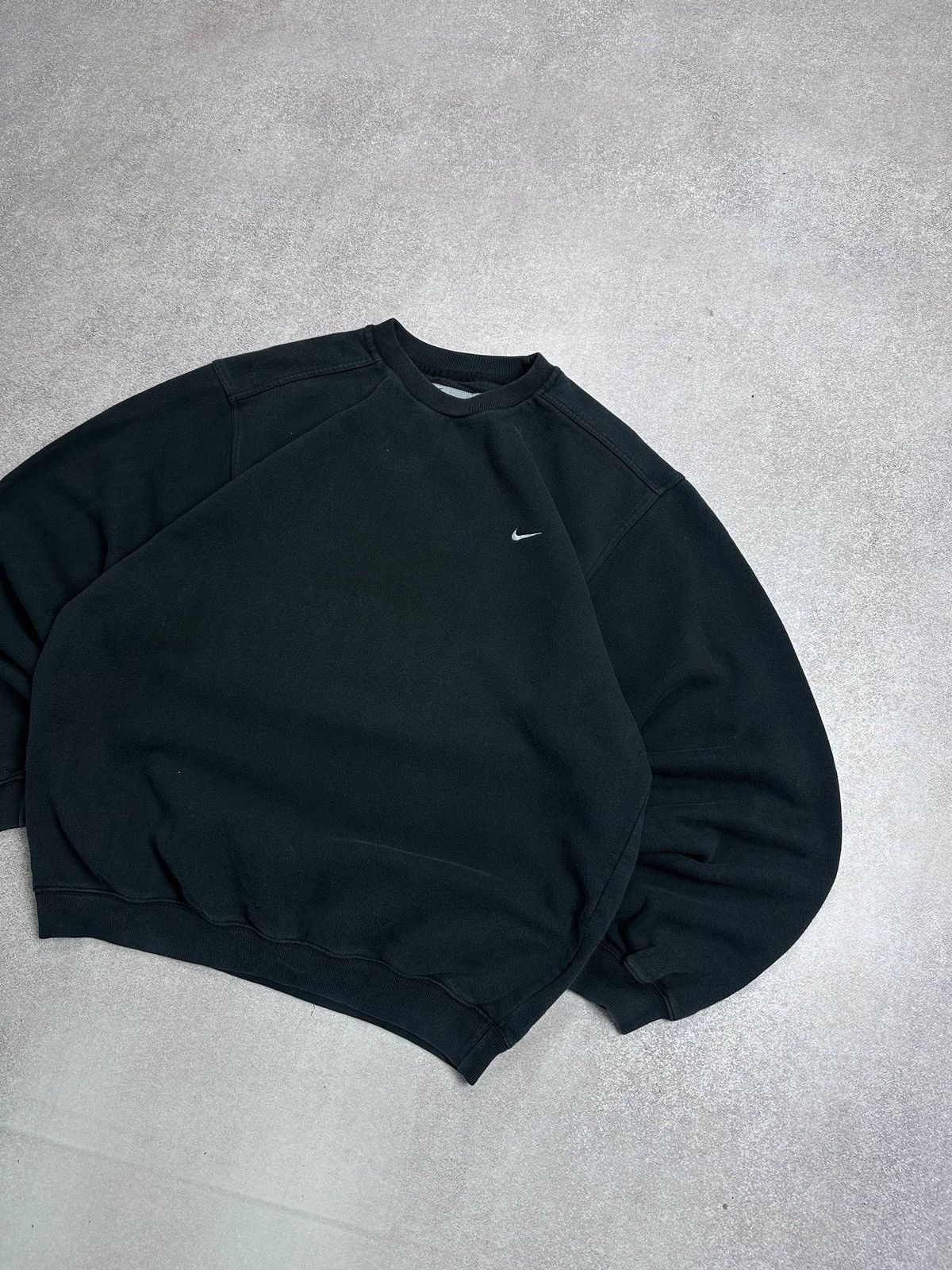 Nike Vintage Nike Swoosh Boxy Sweatshirt Y2K M Size US M / EU 48-50 / 2 - 2 Thumbnail