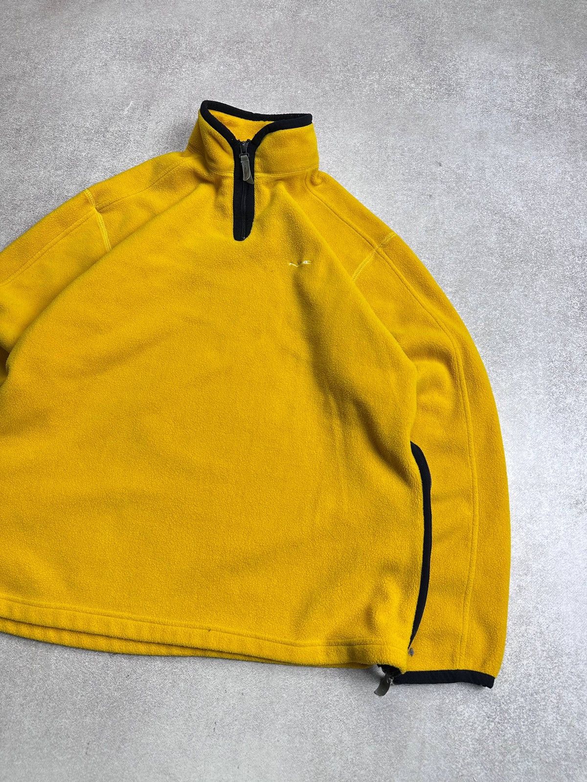 Nike Vintage Nike Yellow Fleece Retro Y2K Sherpa Jacket M Size US M / EU 48-50 / 2 - 2 Thumbnail