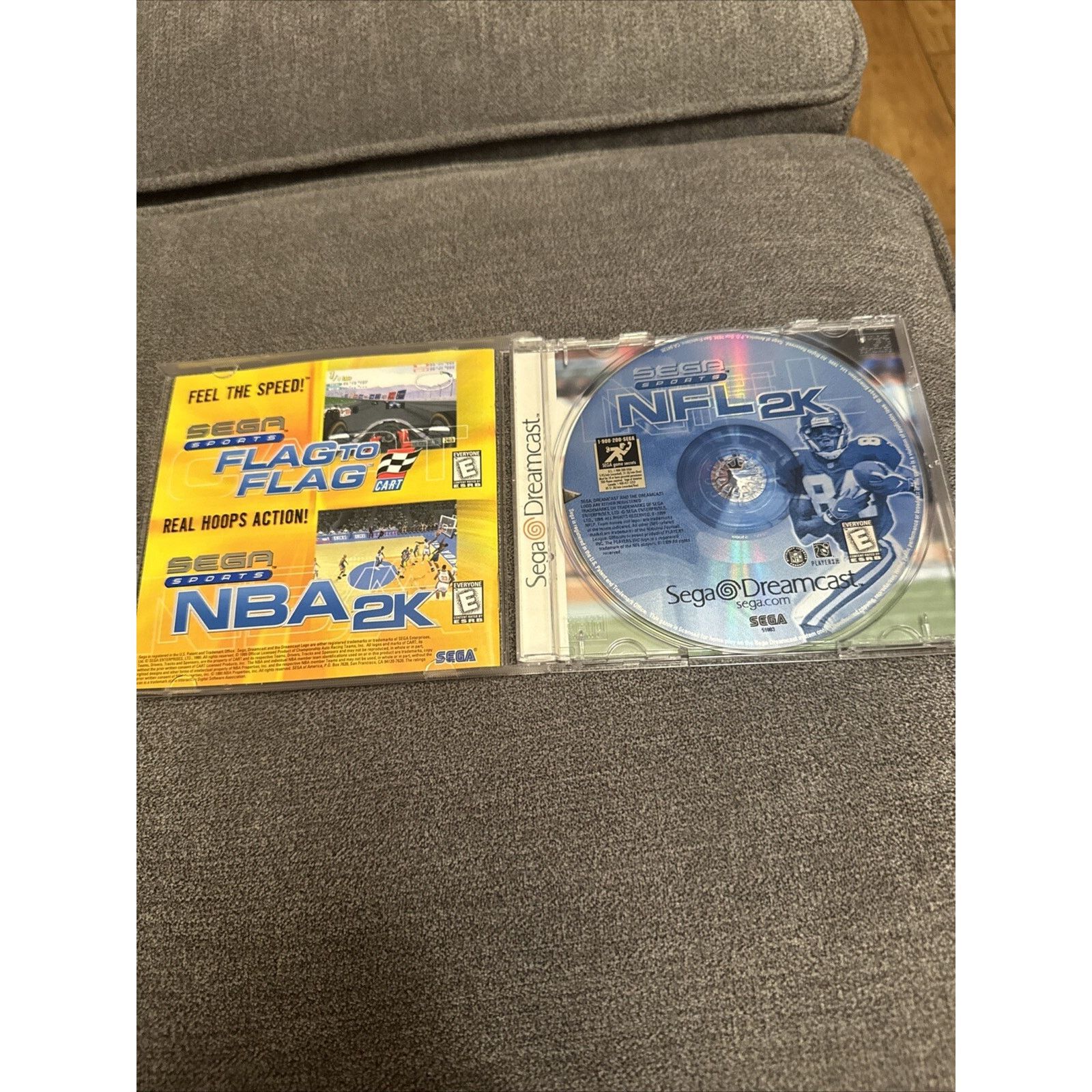 NFL × Vintage NFL 2K (Sega Dreamcast, 1999) Size ONE SIZE - 4 Thumbnail