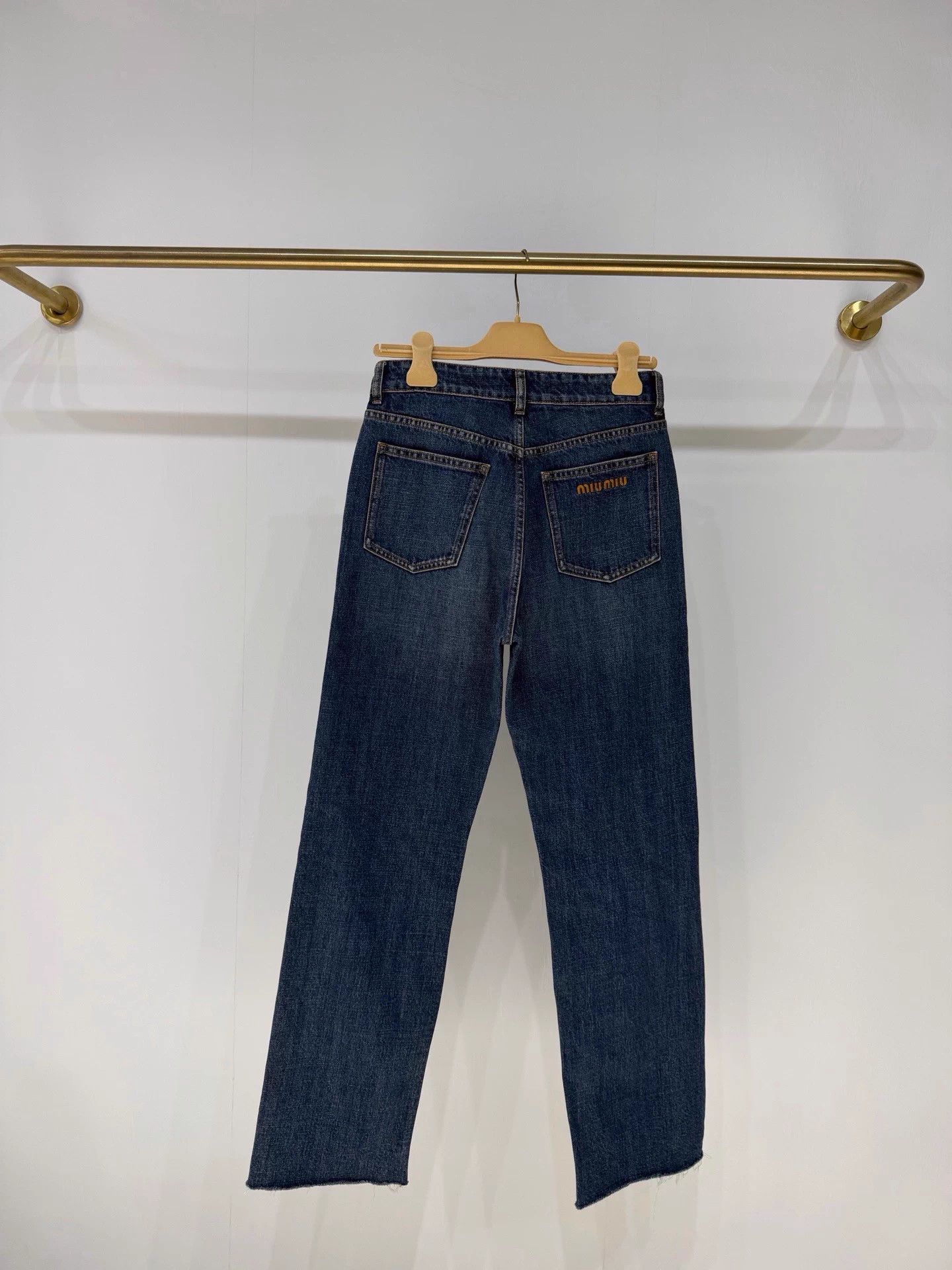 Miu Miu MIU MIU 25 New Classic 5 Pocket Logo Jeans 99% New Size 25" / US 0 / IT 36 - 3 Thumbnail