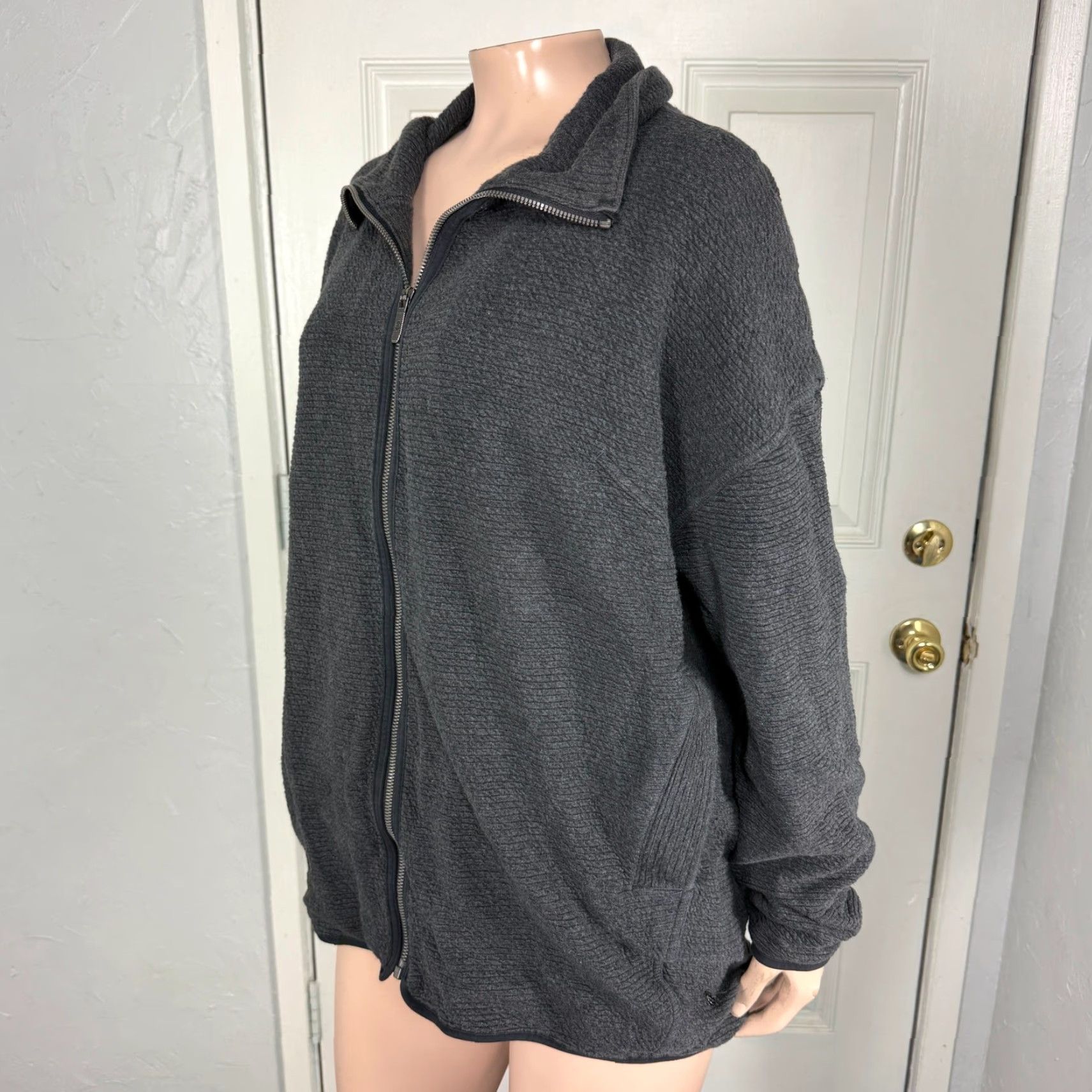 Lululemon VINTAGE Lululemon Pants? Size M / US 6-8 / IT 42-44 - 3 Thumbnail
