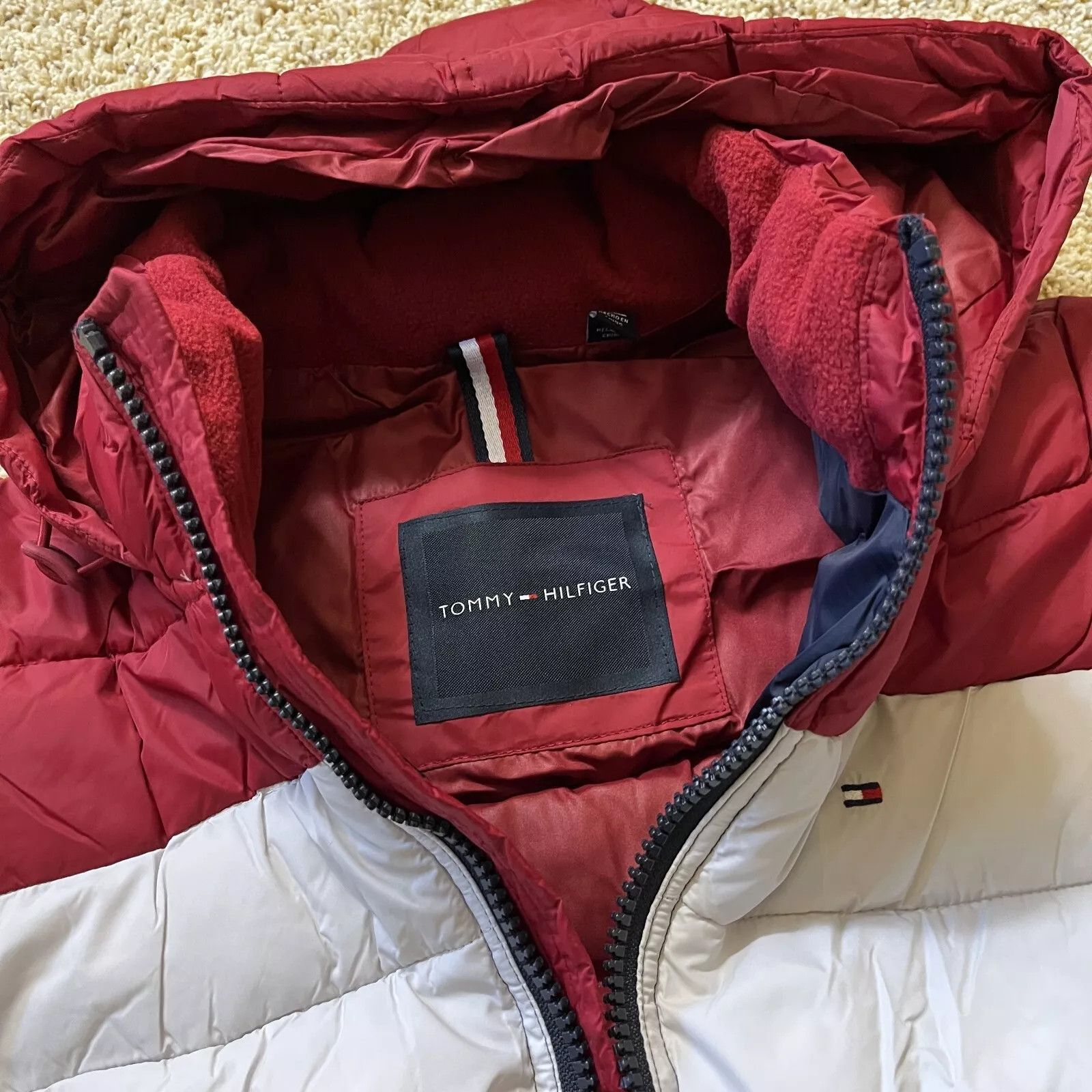 Tommy Hilfiger Tommy Hilfiger Men's Hooded Puffer Jacket Size US S / EU 44-46 / 1 - 3 Thumbnail
