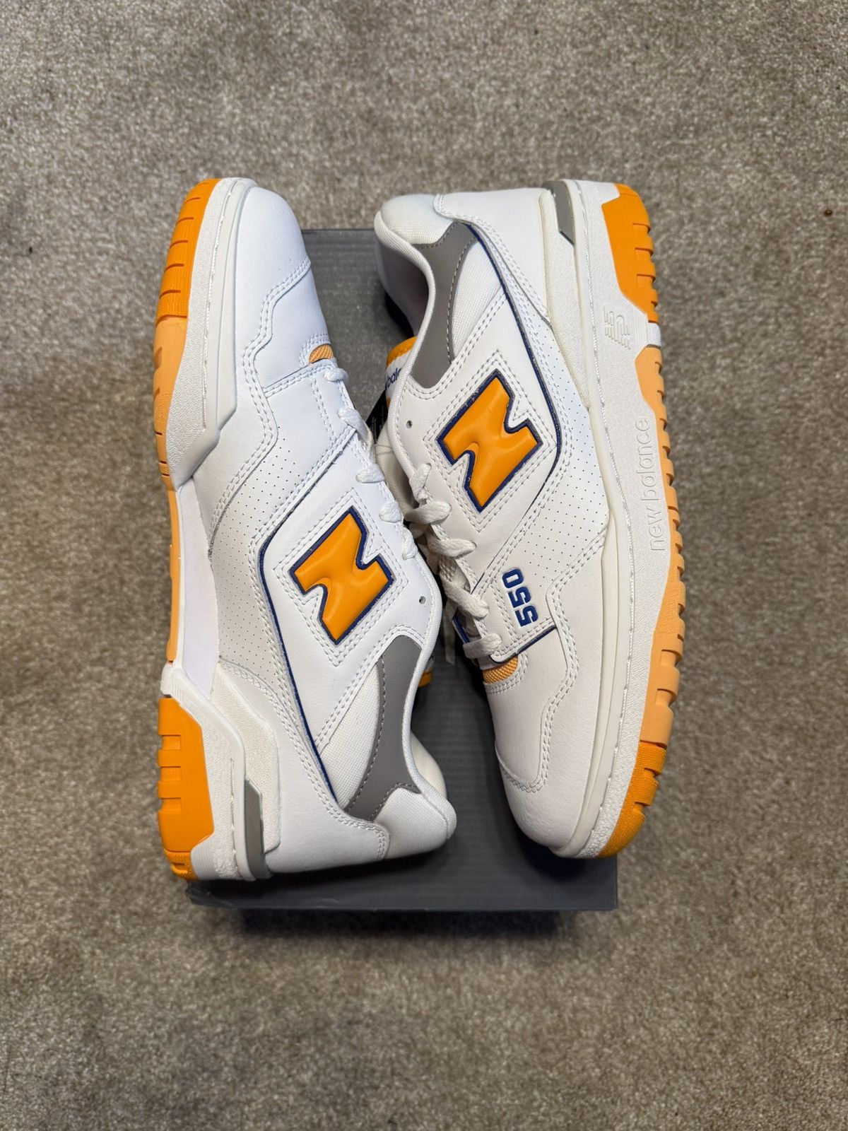 New Balance New Balance 550 “White Vibrant Orange” Size US 9.5 / EU 42-43 - 4 Thumbnail