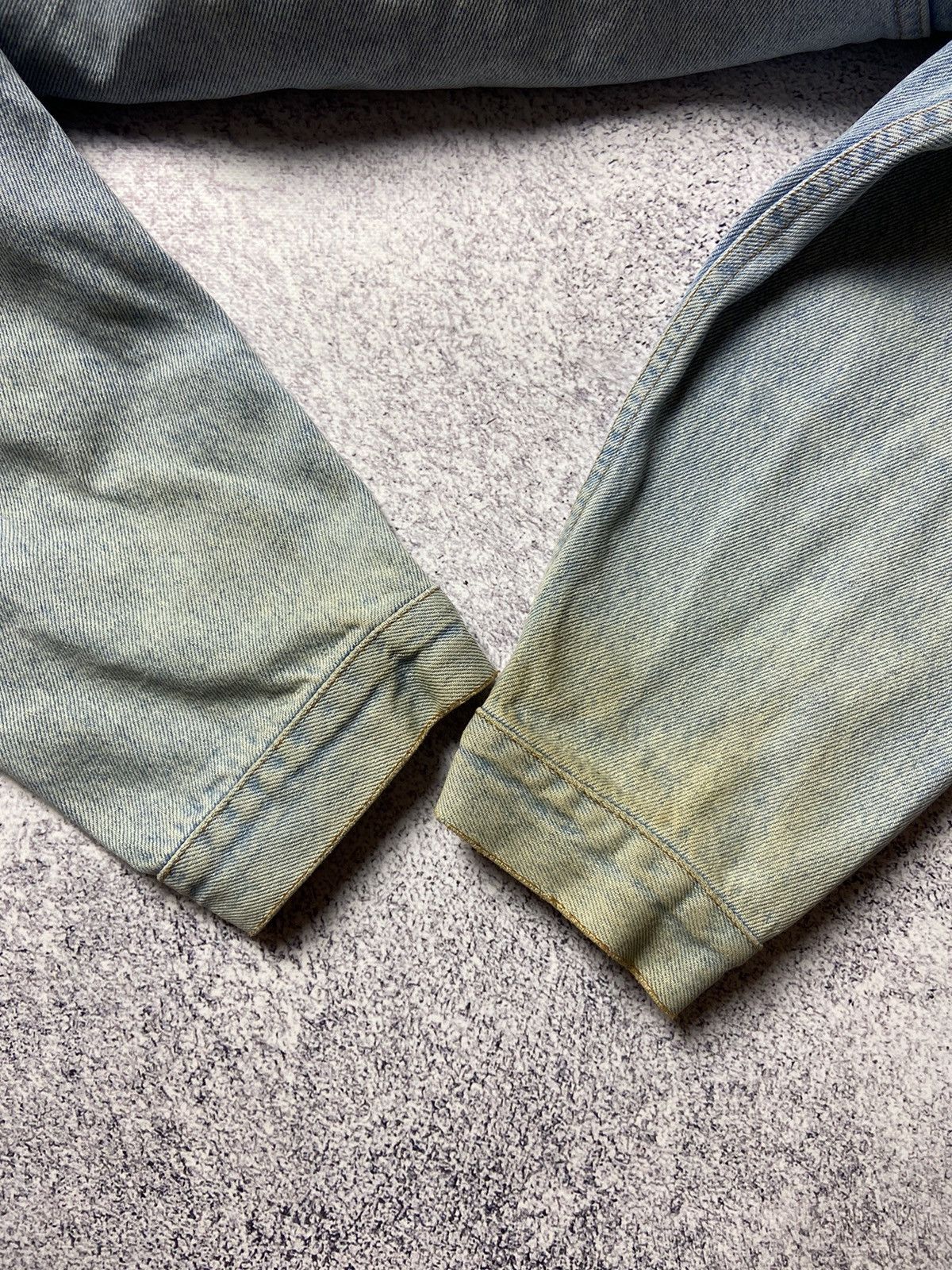 Levi's × Levi's Vintage Clothing Rare 90s Levi’s Denim Jacket Blue Distressed Jeans Size US XL / EU 56 / 4 - 14 Thumbnail