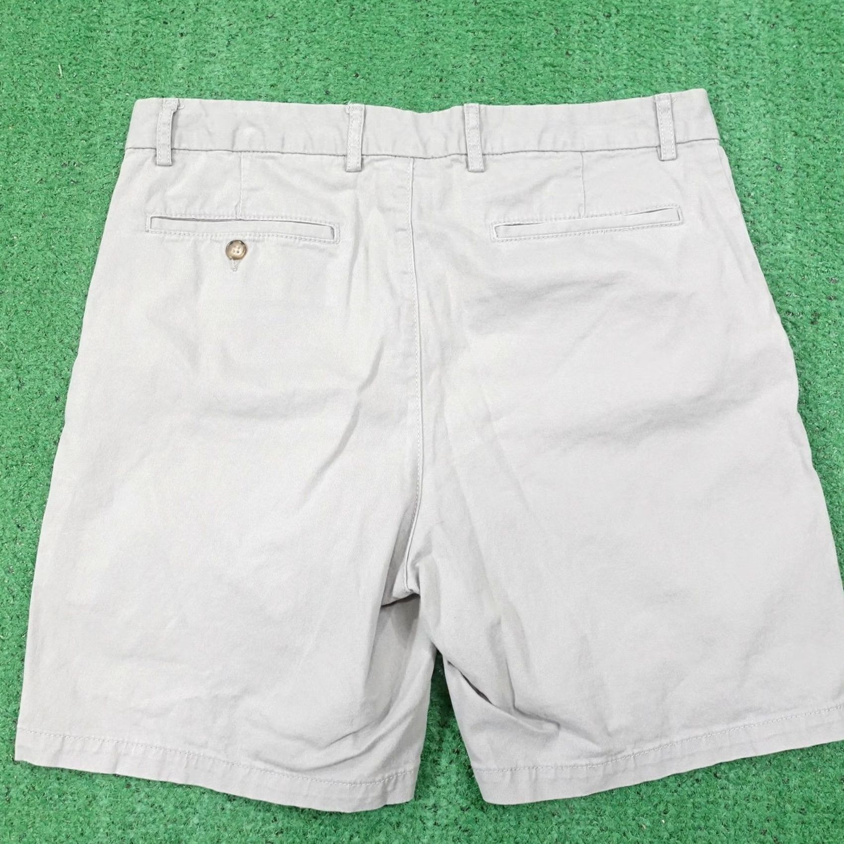 Old Navy Old Navy Mens Chino Shorts 36 Gray Slim Flex Stretch 8 Inseam Casual Size US 36 / EU 52 - 3 Thumbnail