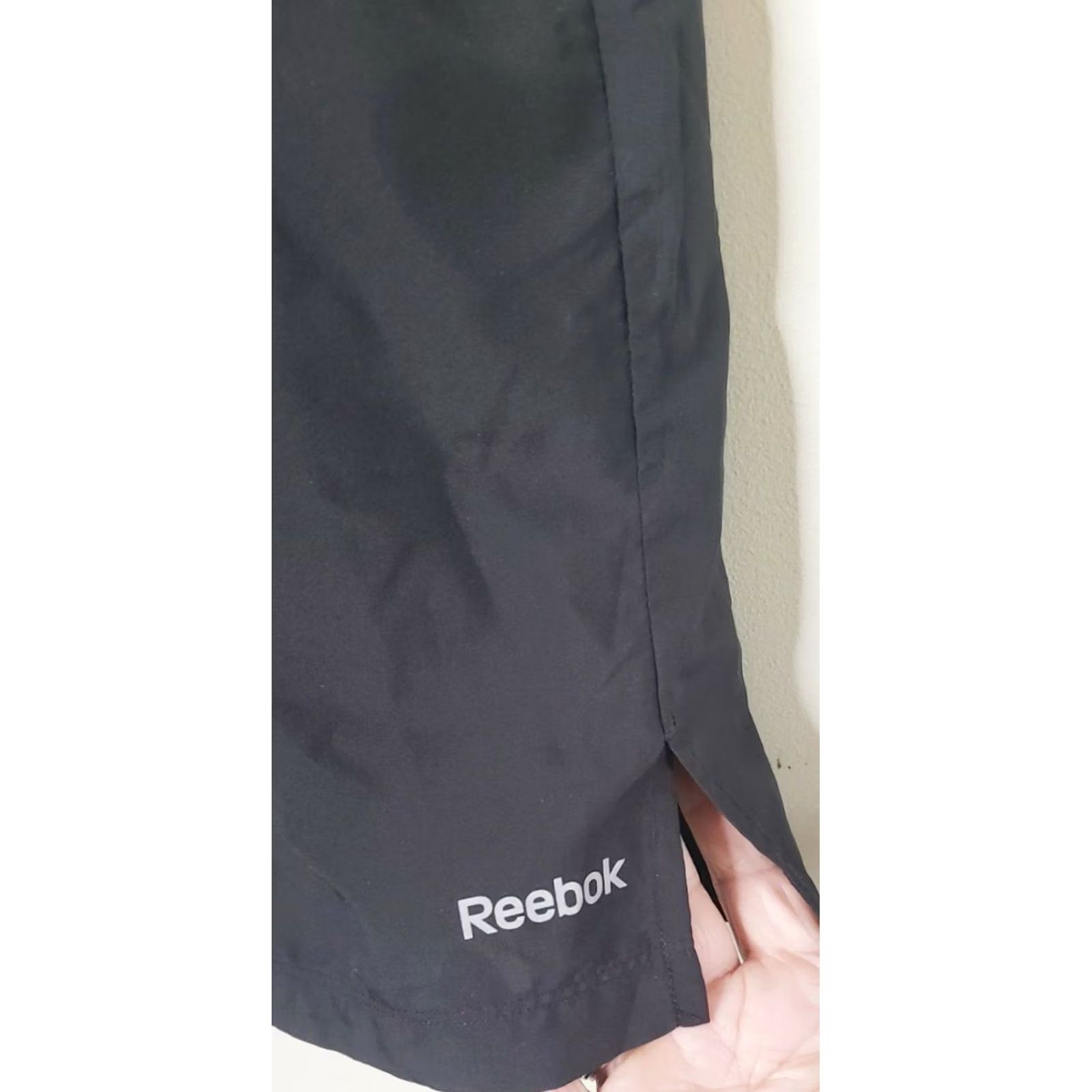 Reebok REEBOK Play Dry Shorts Men M Black Athletic Workout Gym Leg Length Liner Men's Size US 31 - 5 Thumbnail