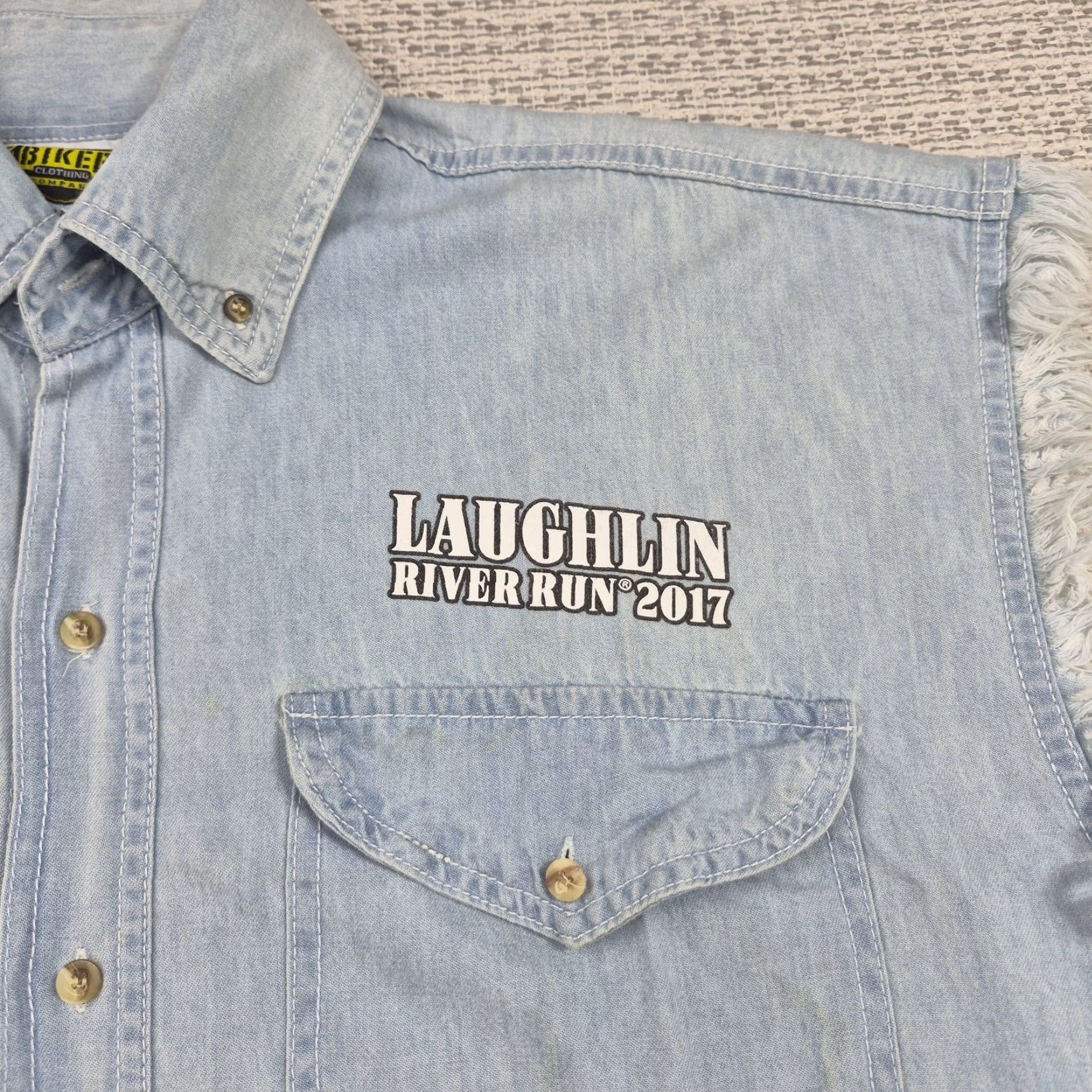 Vintage Biker Clothing Company Shirt Mens 2XL Denim Sleeveless Laughlin River Run 2017 Denim Shirt Casual Patriotic Motorcycle USA 2XL Mens Size US XXL / EU 58 / 5 - 6 Thumbnail