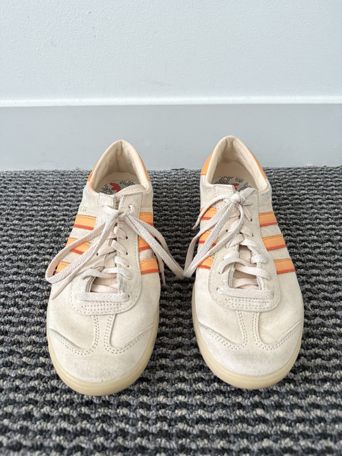 Adidas Adidas Hamburg Crystal Sand Hazy Orange Sneakers 8.5 Men Size US 8.5 / EU 41-42 - 1 Thumbnail