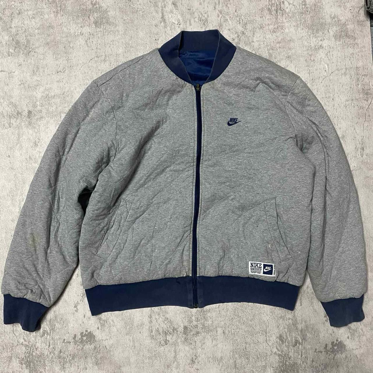 Nike Rare Nike grey & blue bomber jacket Size US L / EU 52-54 / 3 - 1 Thumbnail
