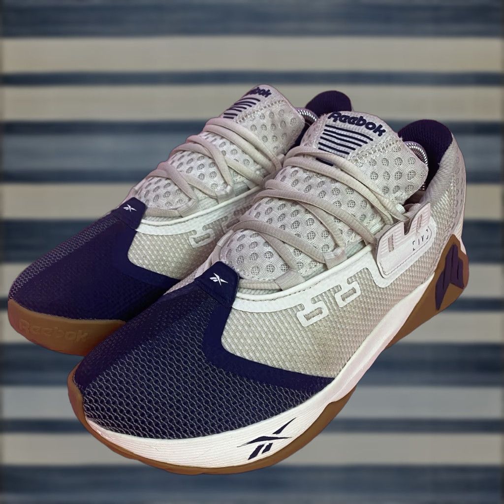 Reebok Reebok JJ Season IV FU8475 White Blue Running Shoes Lace Up Low Top Size 8 Mens Sneakers Blue White Size US M / EU 48-50 / 2 - 1 Thumbnail