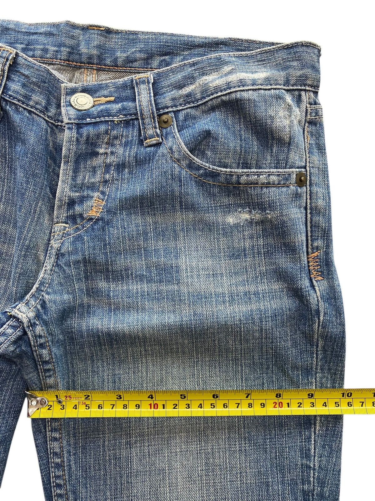 Uniqlo Uniqlo Faded Blue Wash Style Flare Jeans Size US 30 / EU 46 - 7 Thumbnail