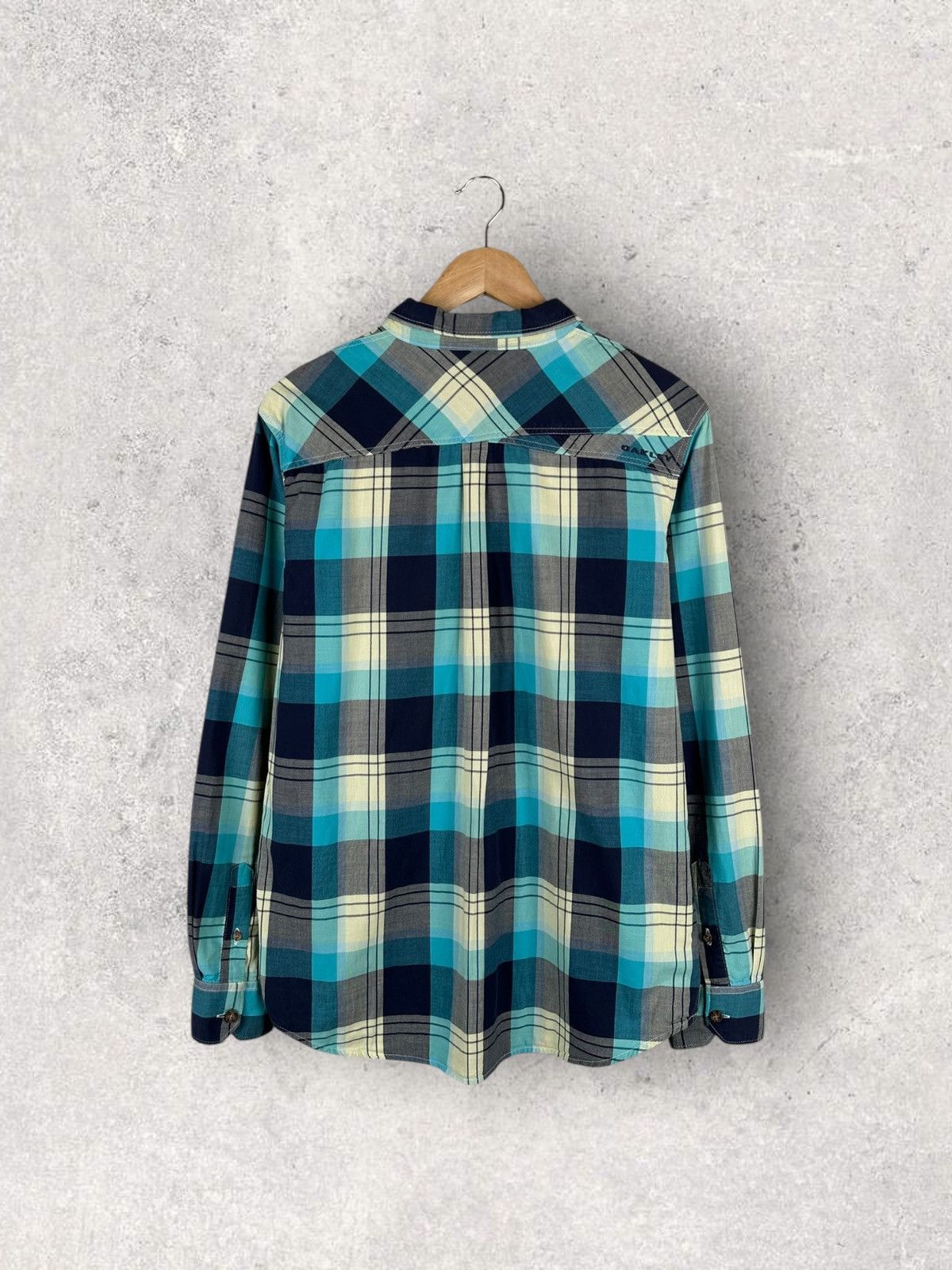 Oakley Oakley Shirt Check Print Button Up Size US M / EU 48-50 / 2 - 2 Thumbnail