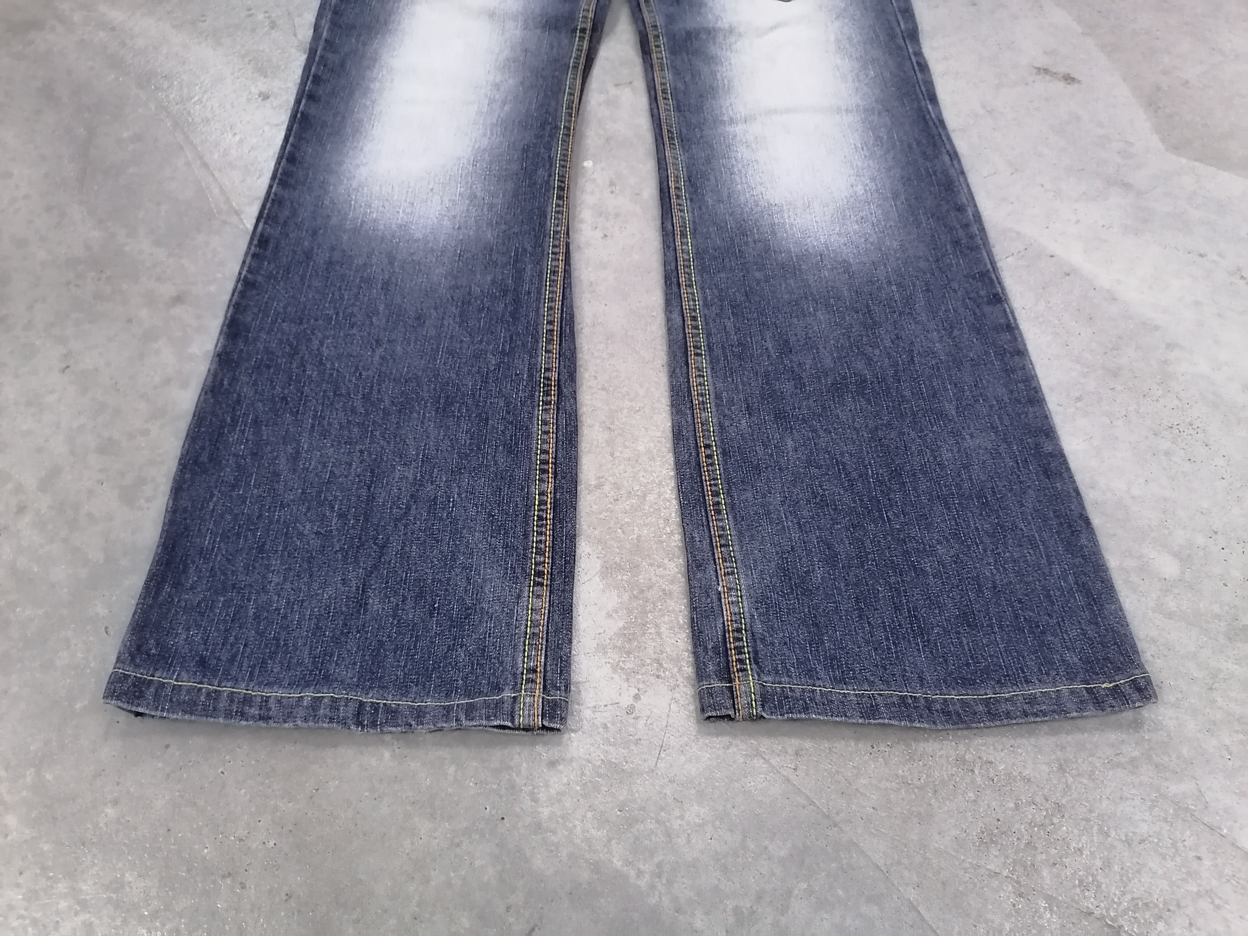 14th Addiction × If Six Was Nine × Le Grande Bleu (L.G.B.) Flare Jeans Pandora Distressed Denim Bushpants Size US 32 / EU 48 - 3 Thumbnail