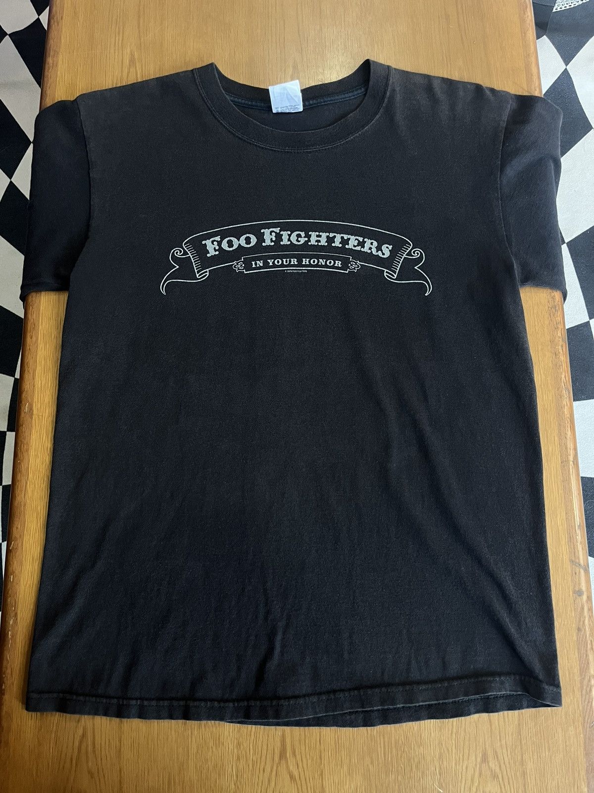 Band Tees Vintage FOO FIGHTERS In Your Honor 2005’s Tshirt Size US M / EU 48-50 / 2 - 4 Thumbnail