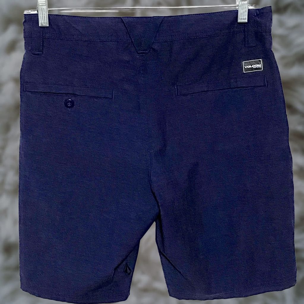 Volcom Volcom Frickin Cross Shred 20" Shorts Mens 30 Surf Skate Casual Preppy Beach Bermuda Shorts Mens 30 Blue Navy Resort Beachy Nautical Casual Mens Size US 30 / EU 46 - 1 Thumbnail