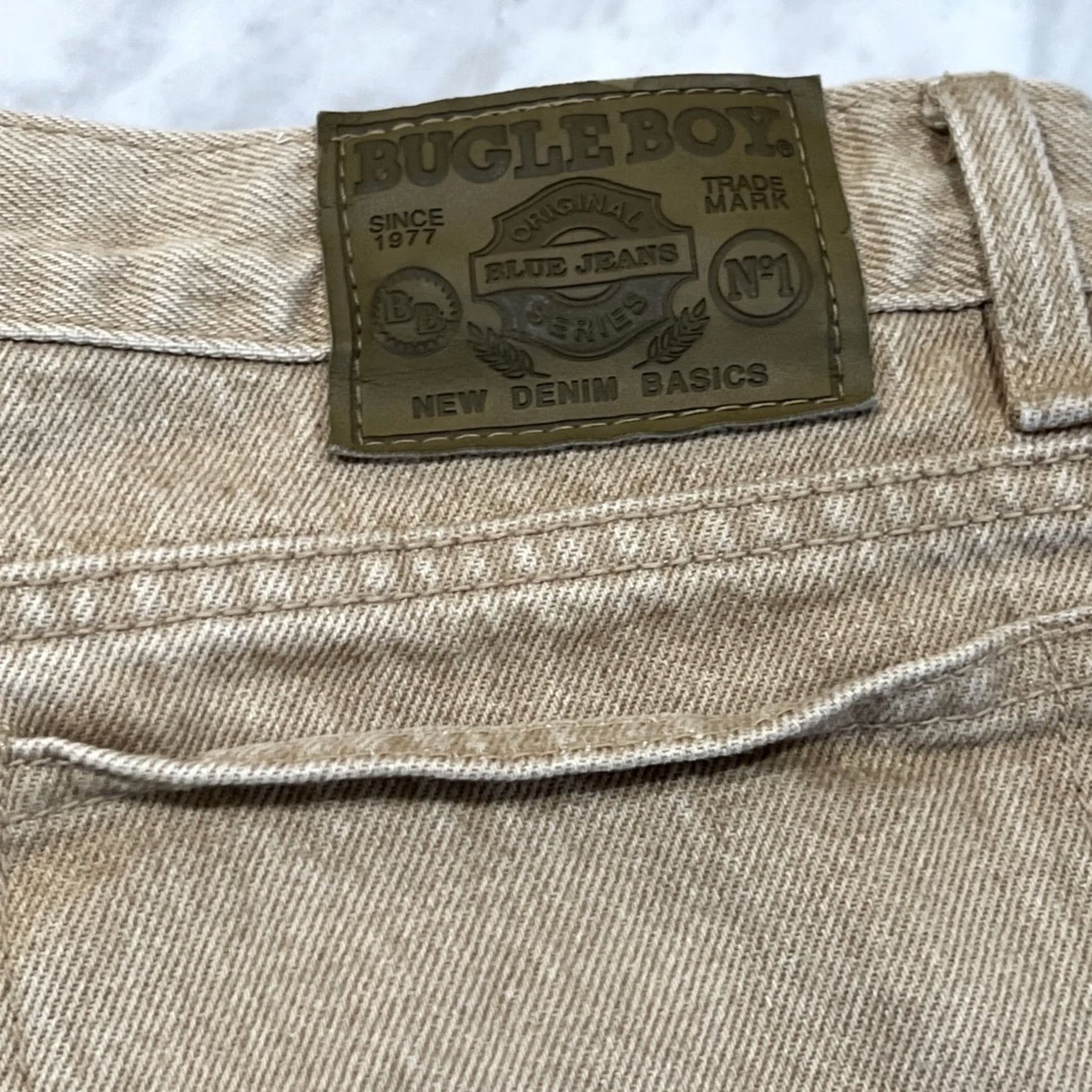 Bugle Boy VINTAGE Bugle Boy 750 Khaki Jeans 32x32 Cotton 1990s Mens Jeans Beige 1990s Size US 32 / EU 48 - 6 Thumbnail