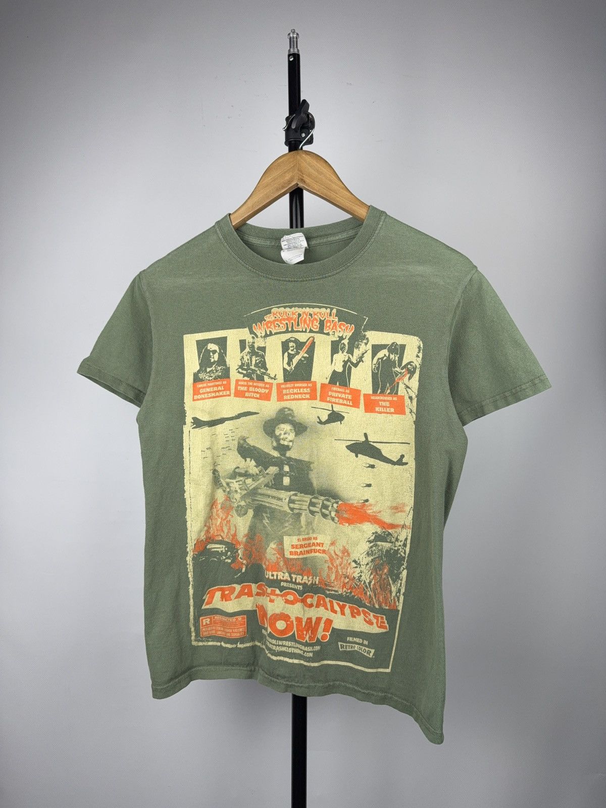 Vintage 00s Ultra Trash Trashocalypse Now Vintage Movie Parody Tee Size US S / EU 44-46 / 1 - 1 Thumbnail