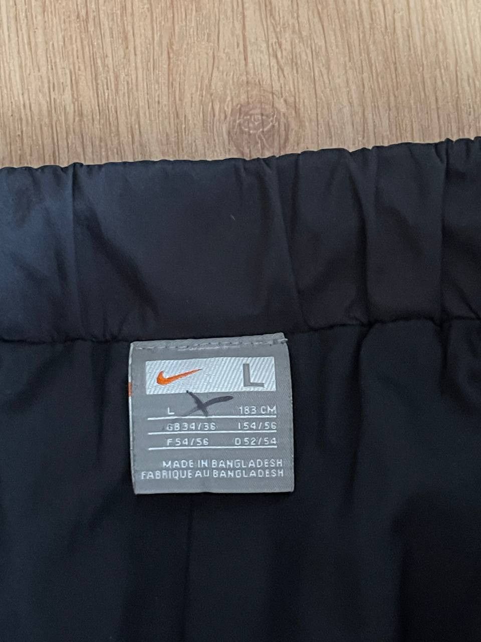 Nike × Vintage Vintage Nike Nylon Track Pants Size US 38 / EU 54 - 13 Thumbnail