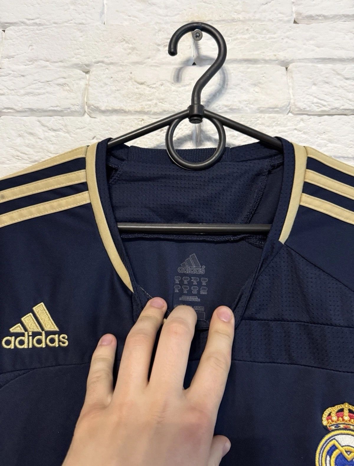 Adidas Rare Adidas Real Madrid Away Footballsuit Jersey+Shorts07\08 Size US XL / EU 56 / 4 - 6 Thumbnail