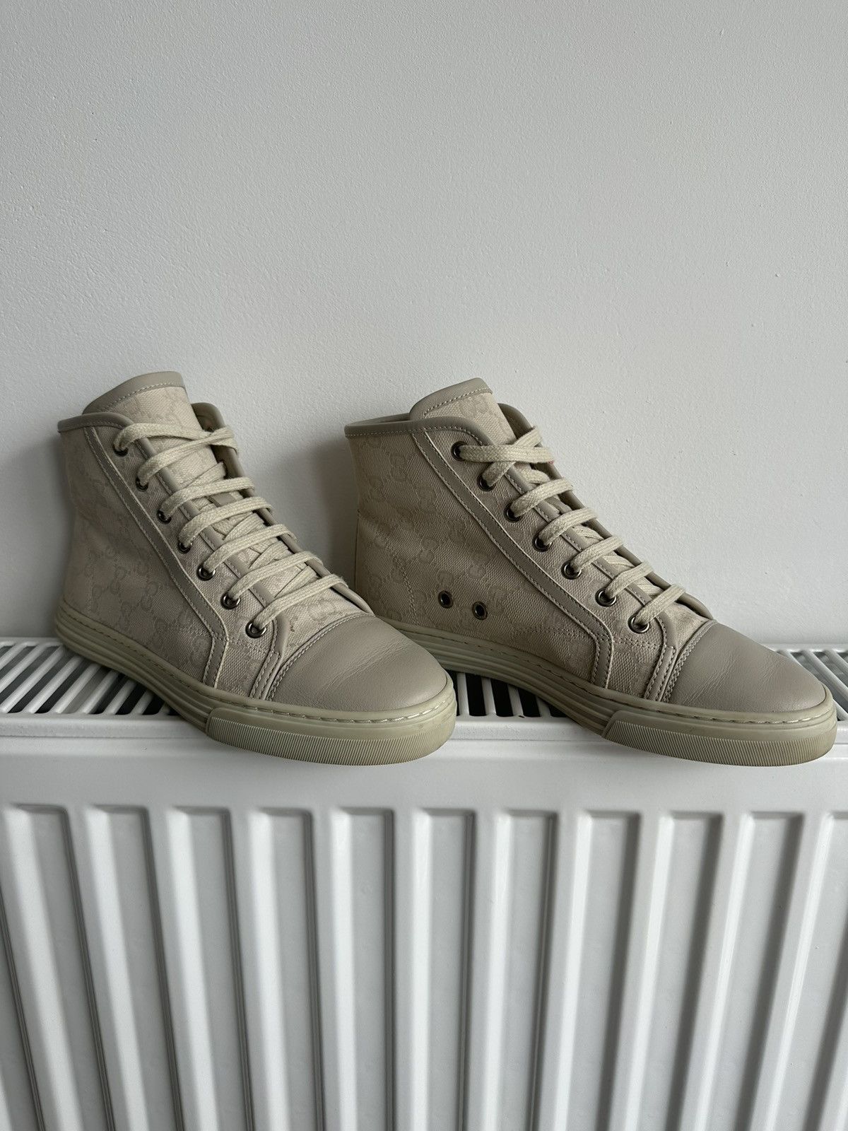 Gucci GUCCI high top GG logo print monogram canvas sneakers Size US 7.5 / IT 37.5 - 14 Thumbnail